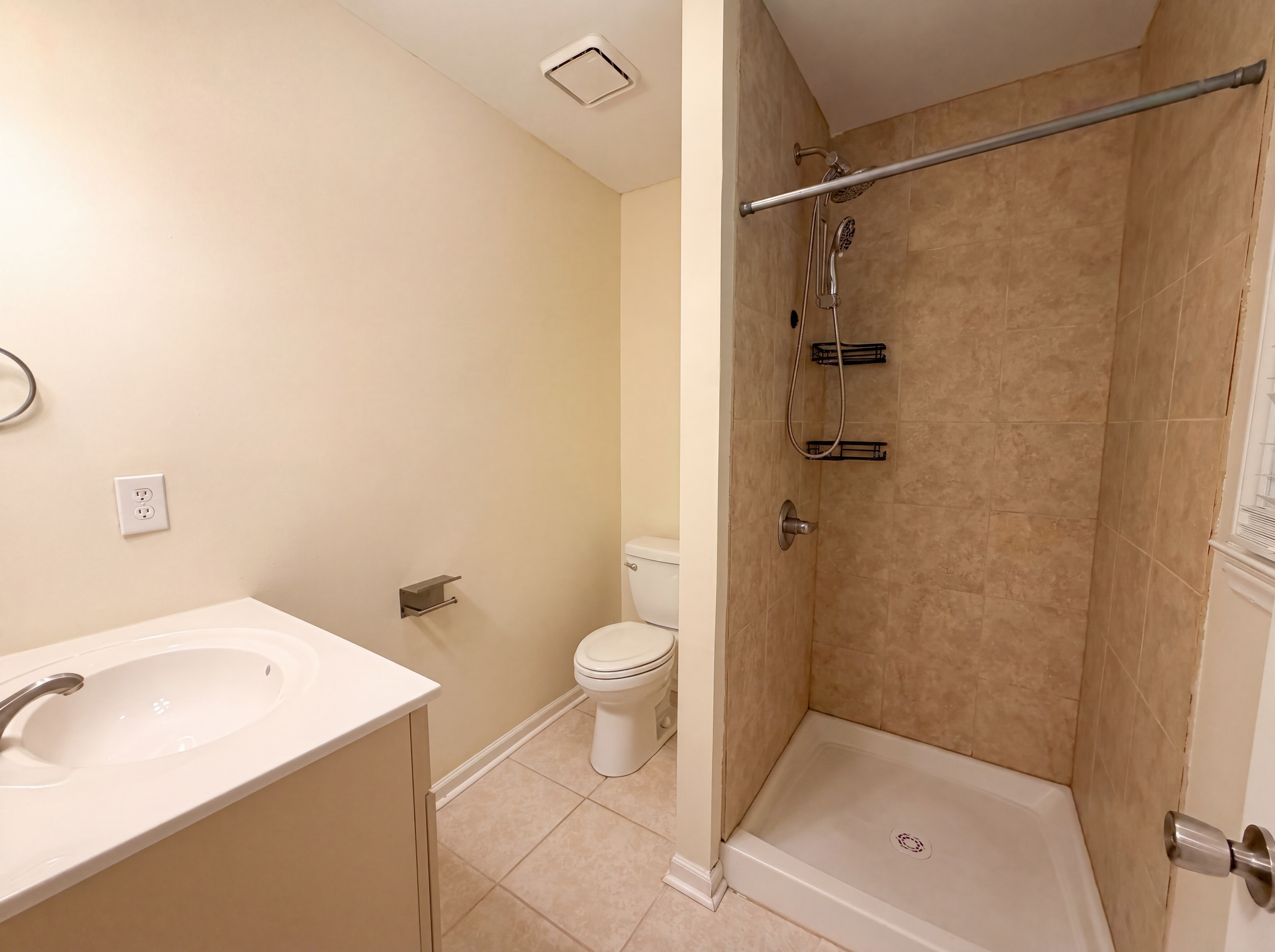 Photo 13 of 16 of 2815 Midpines Dr, Winston Salem, NC
