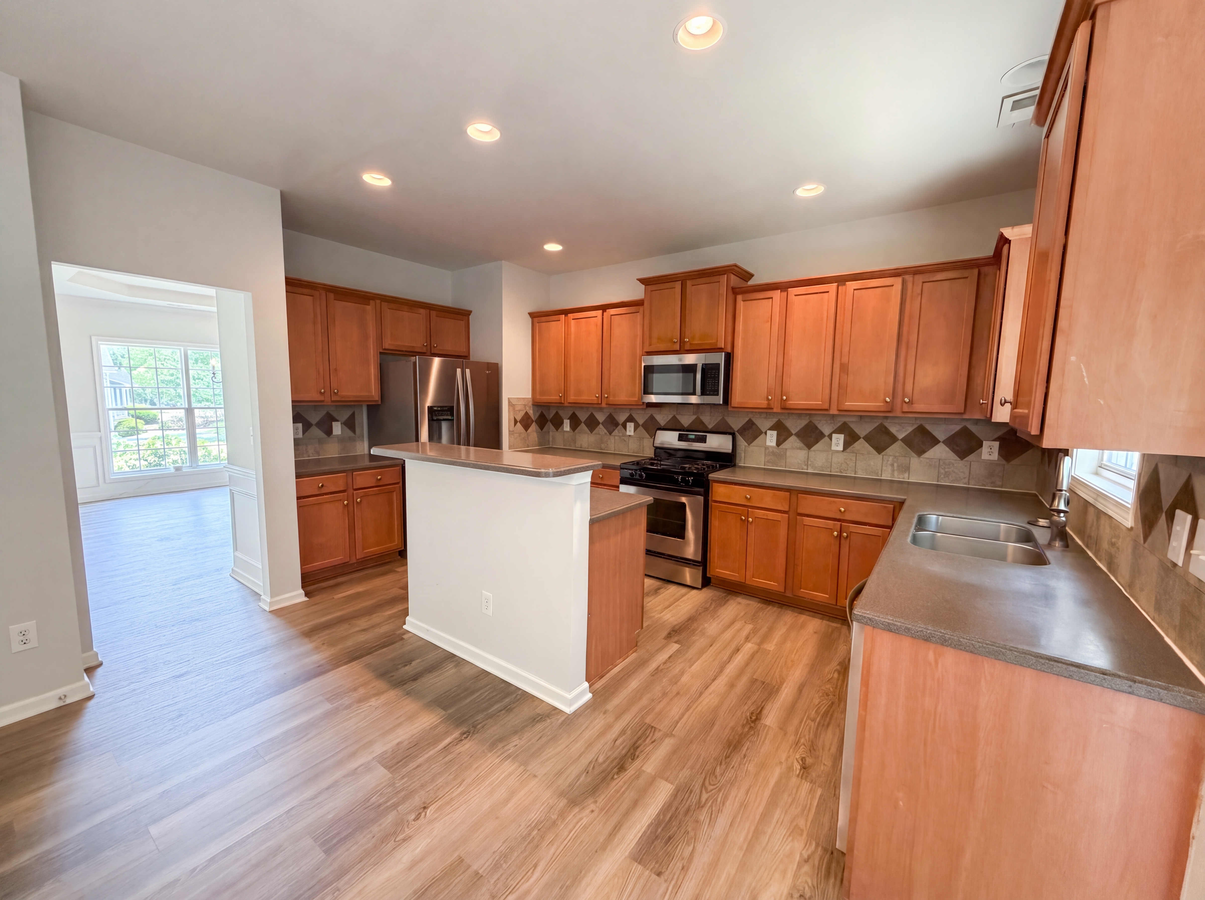 Photo 2 of 21 of 86 Hamilton Hedge Pl, Cary, NC