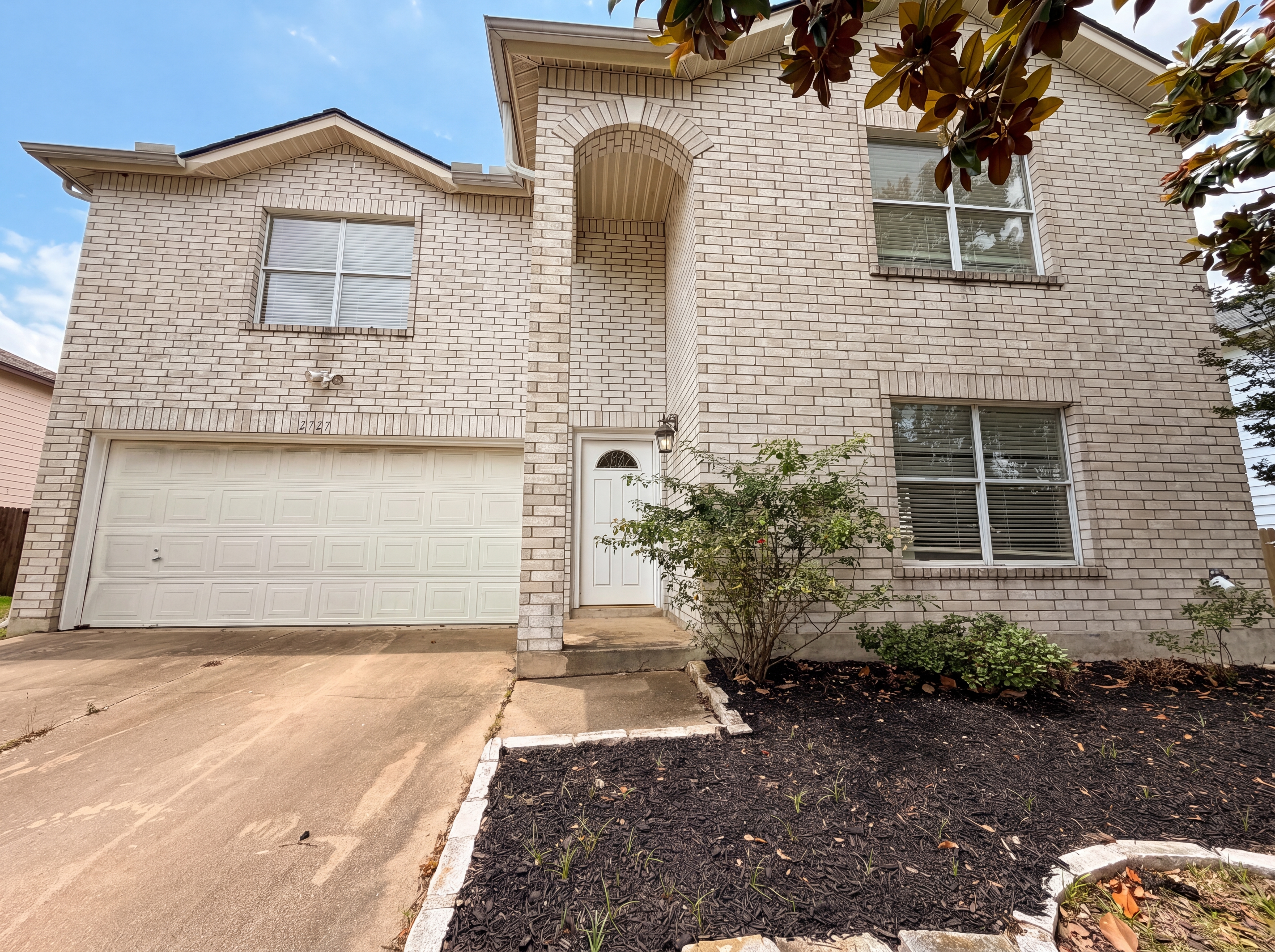 Photo 20 of 22 of 2727 High Point Dr, Round Rock, TX