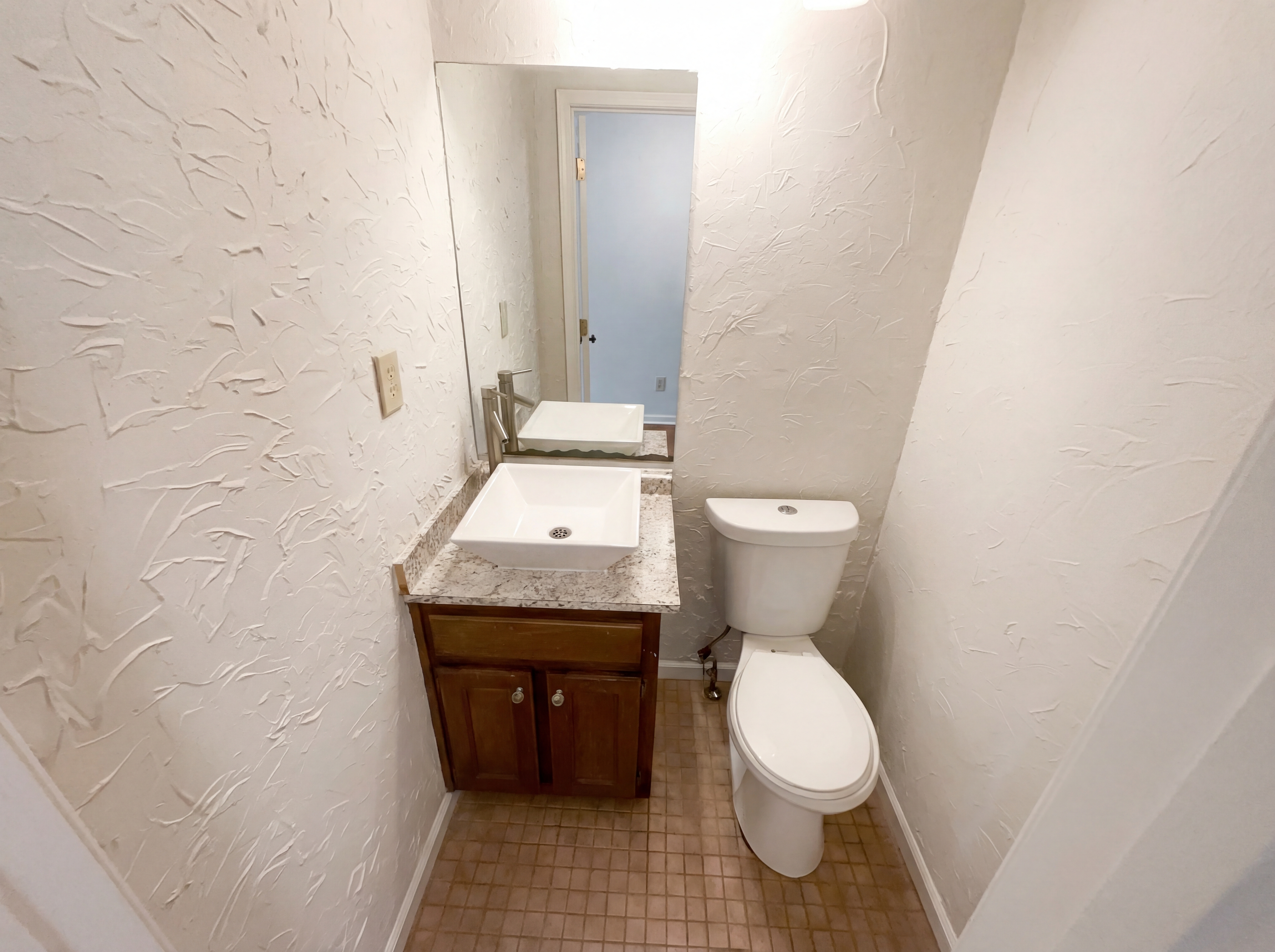 Photo 8 of 21 of 3181 Cedardale Dr, Douglasville, GA