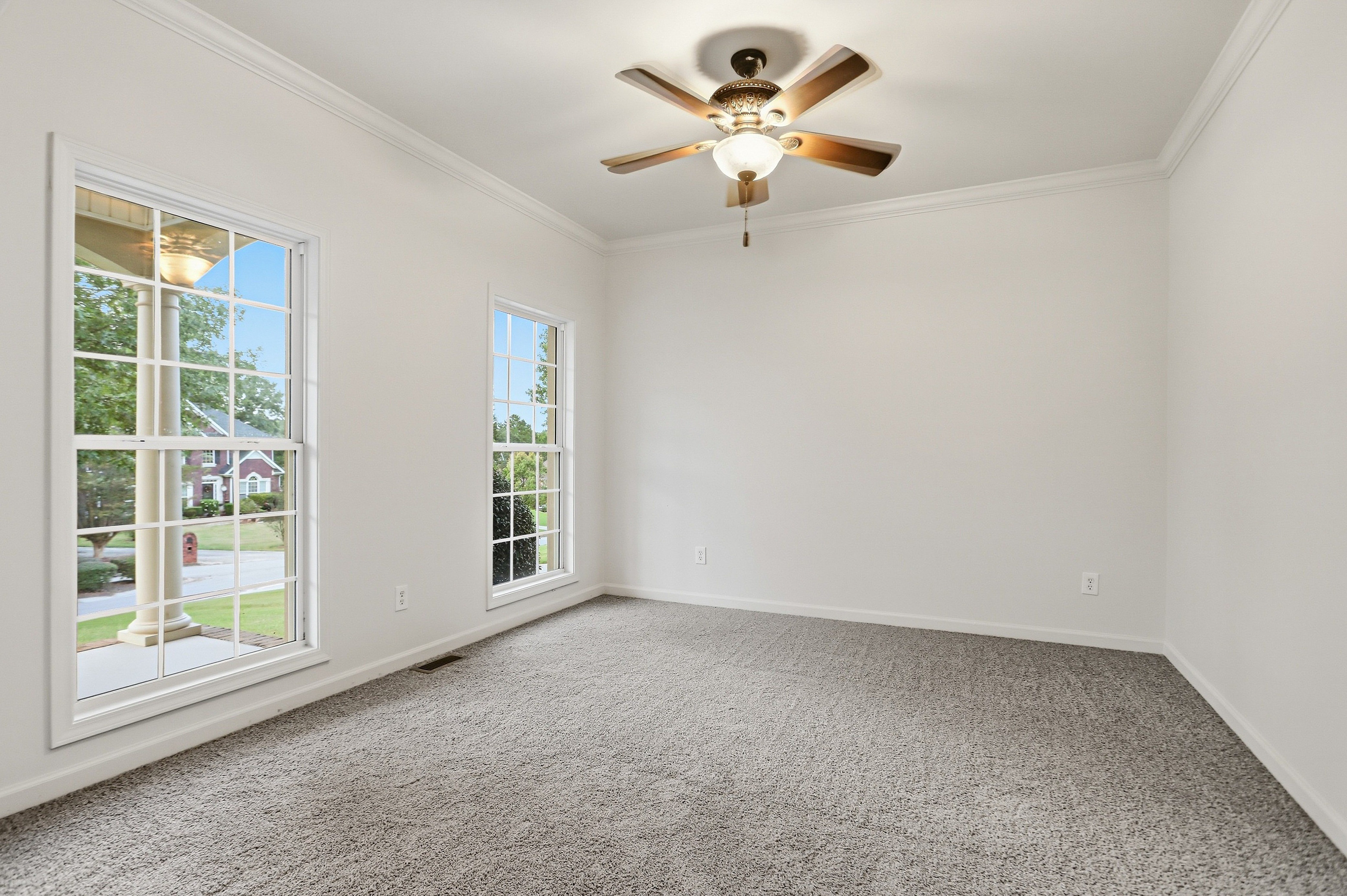 Photo 16 of 40 of 318 Hamilton Dr, Conyers, GA