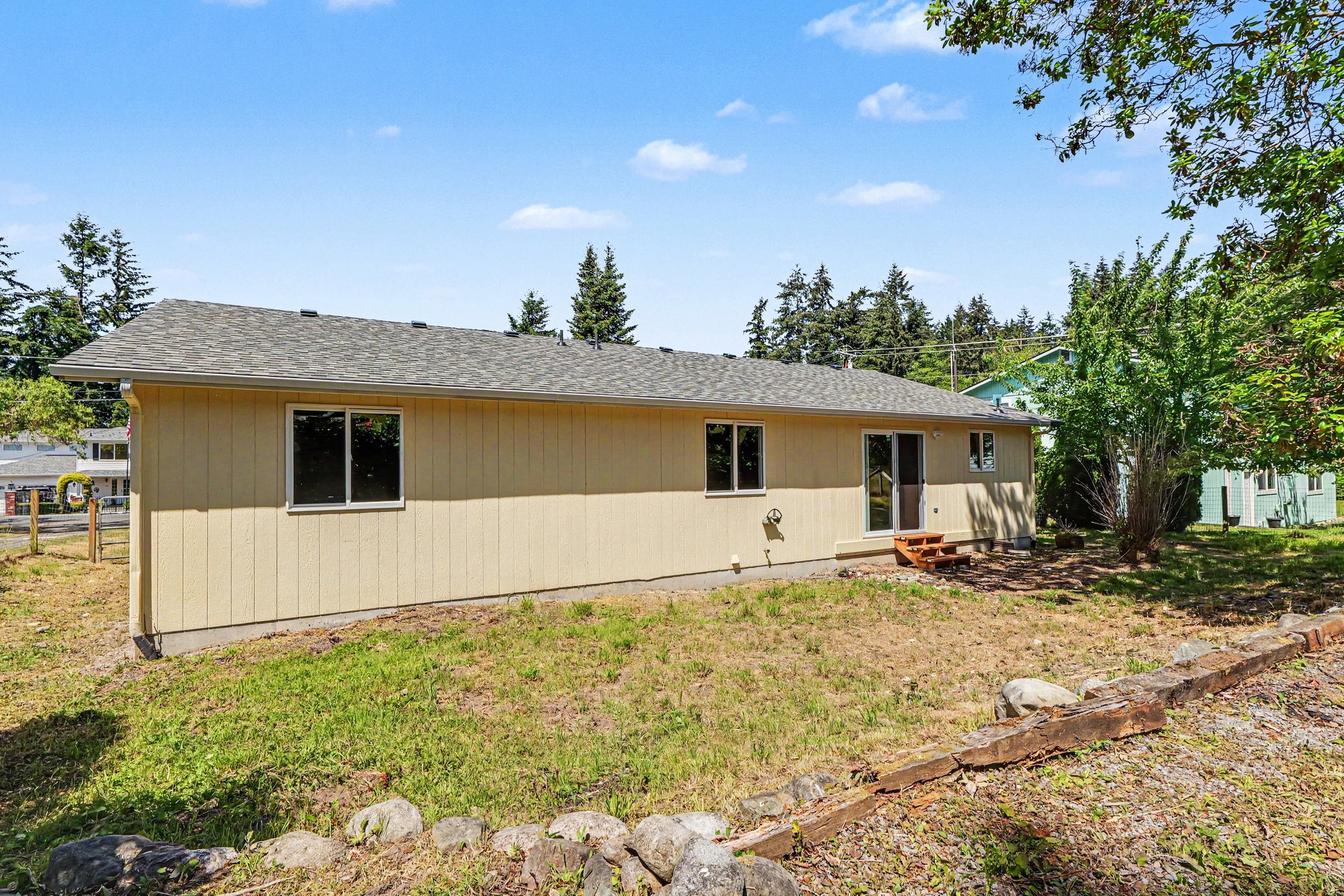 Photo 5 of 15 of 364 Melissa St, Camano Island, WA