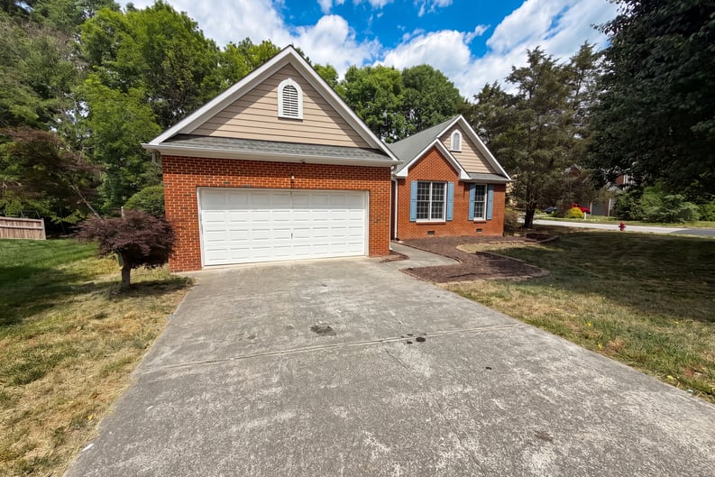 Property photo 1 of 2 Afton Pl