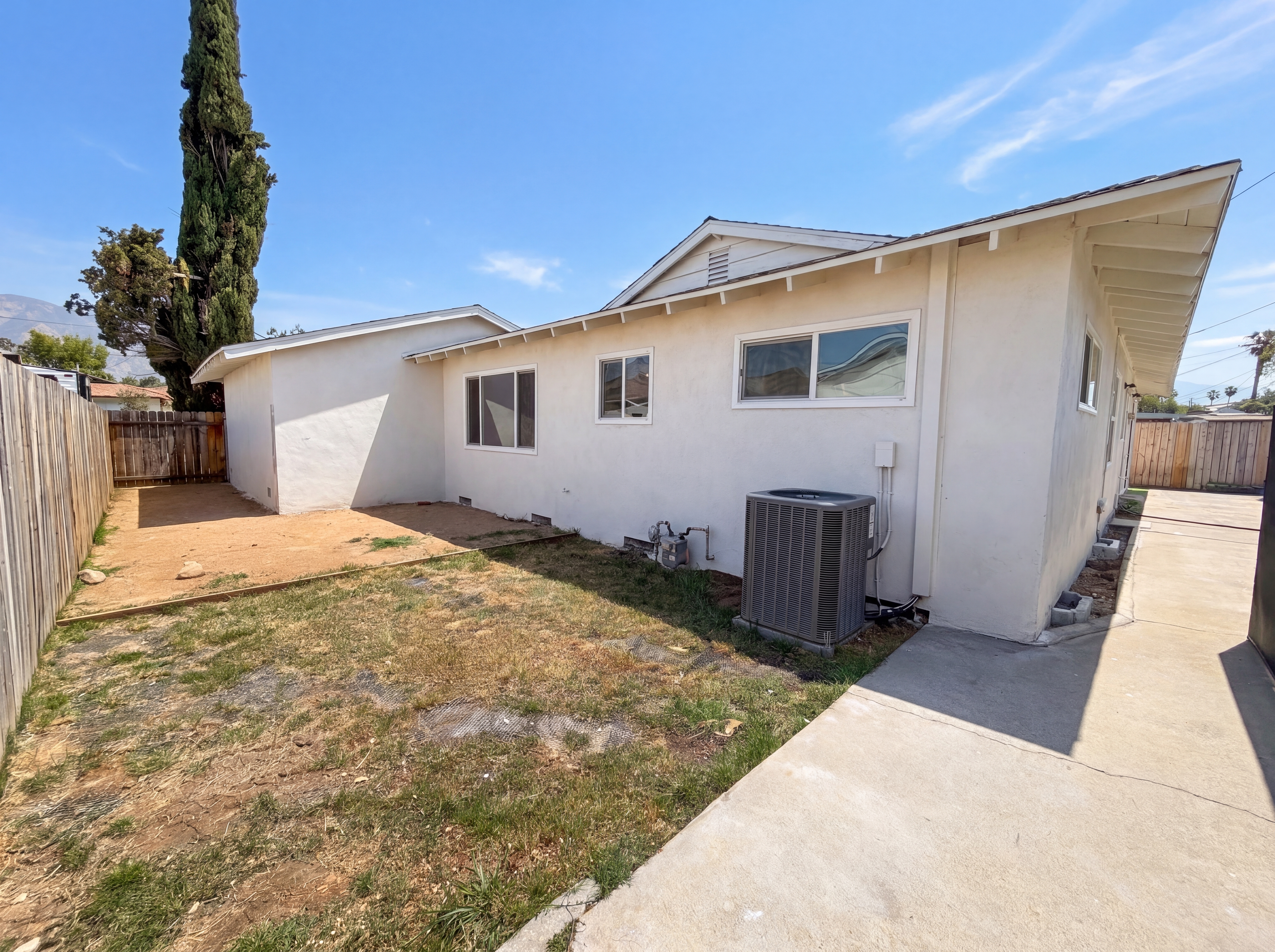 Photo 16 of 17 of 27807 Pluto St, Highland, CA
