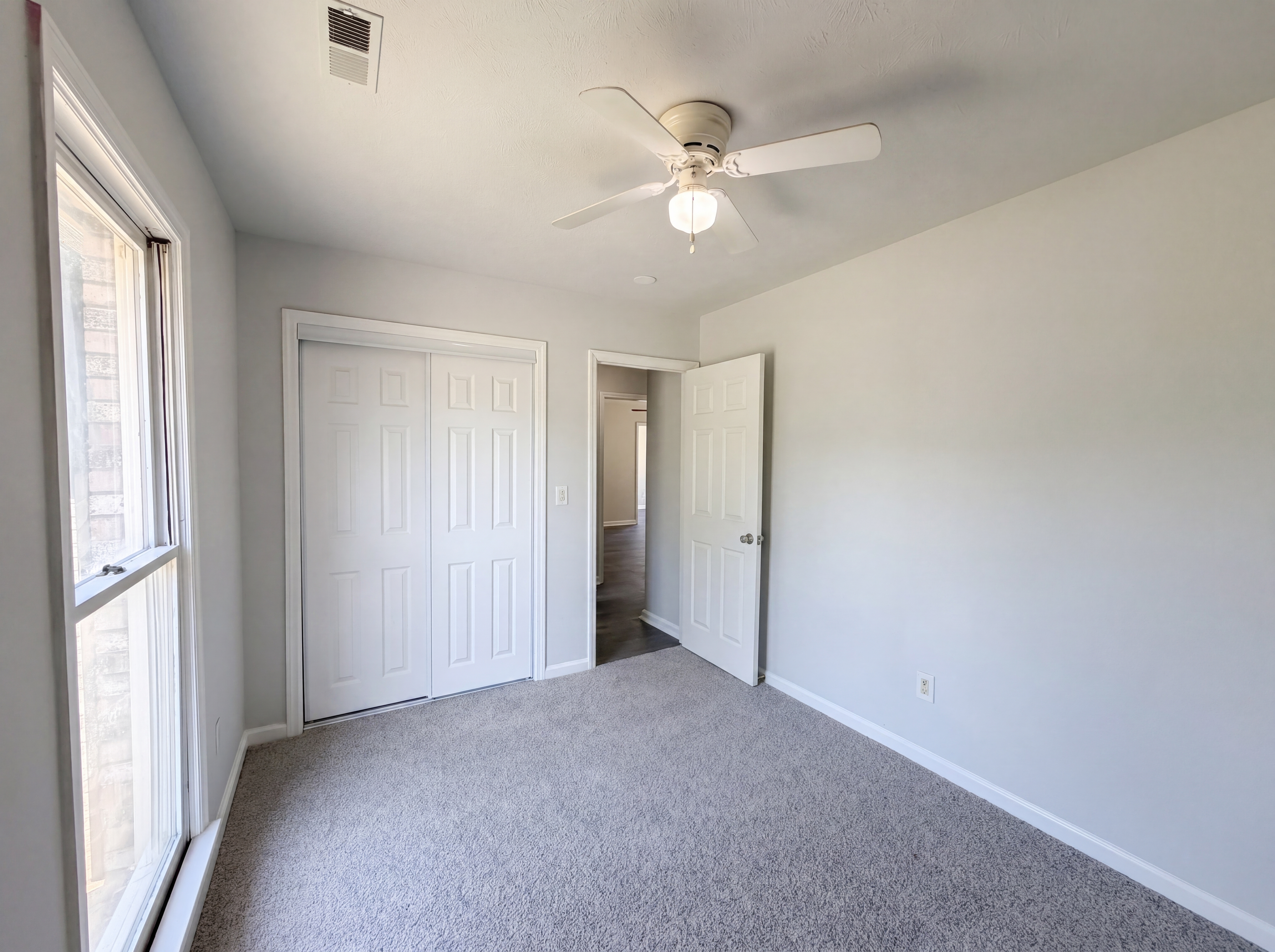Photo 12 of 17 of 2577 Previs Rd, Fayetteville, NC
