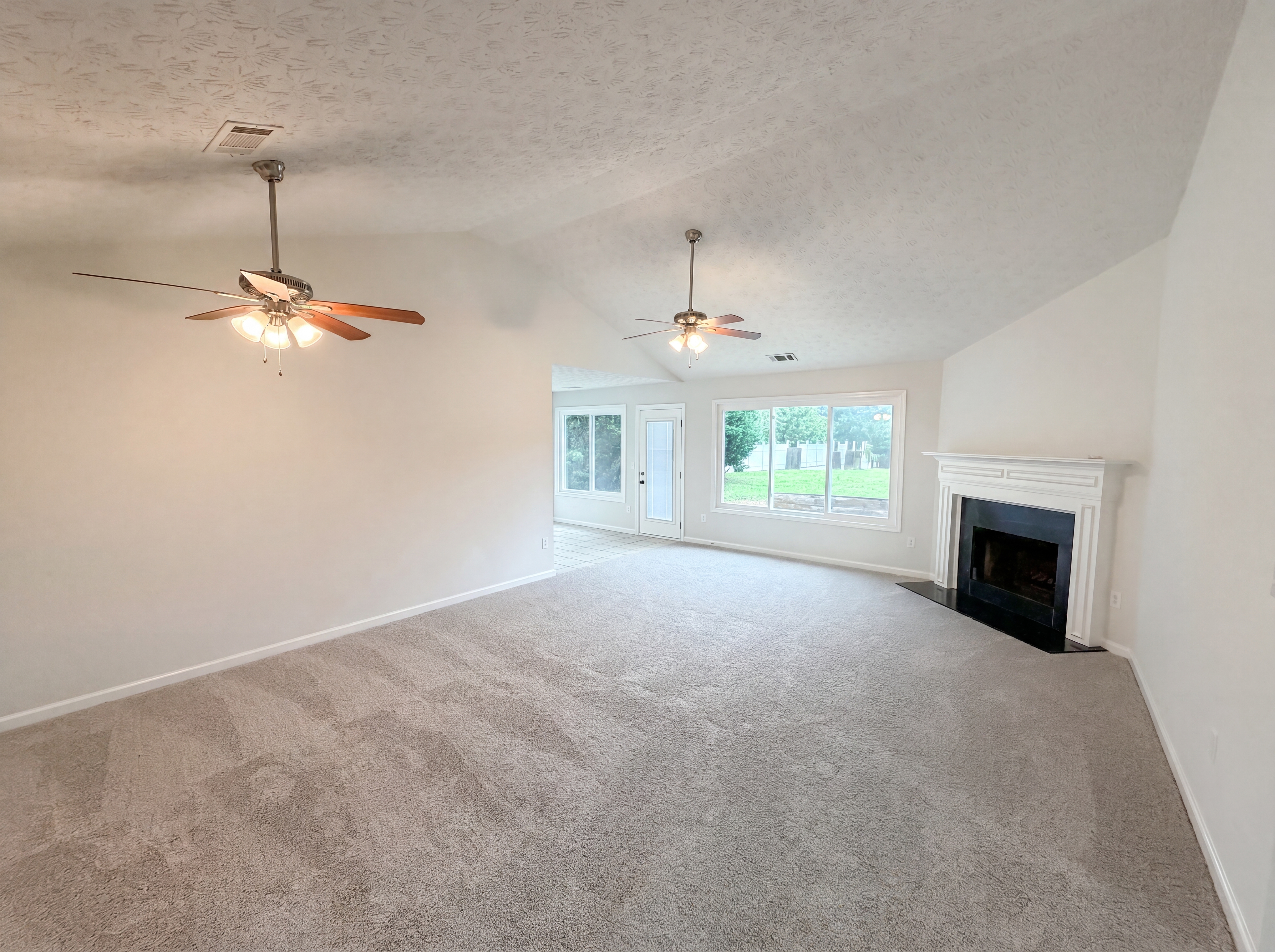 Photo 6 of 20 of 919 Elijah Way, Bethlehem, GA
