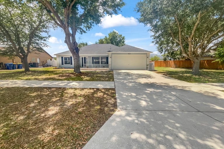 216 Valley Edge Dr, Minneola, FL 34715 Opendoor