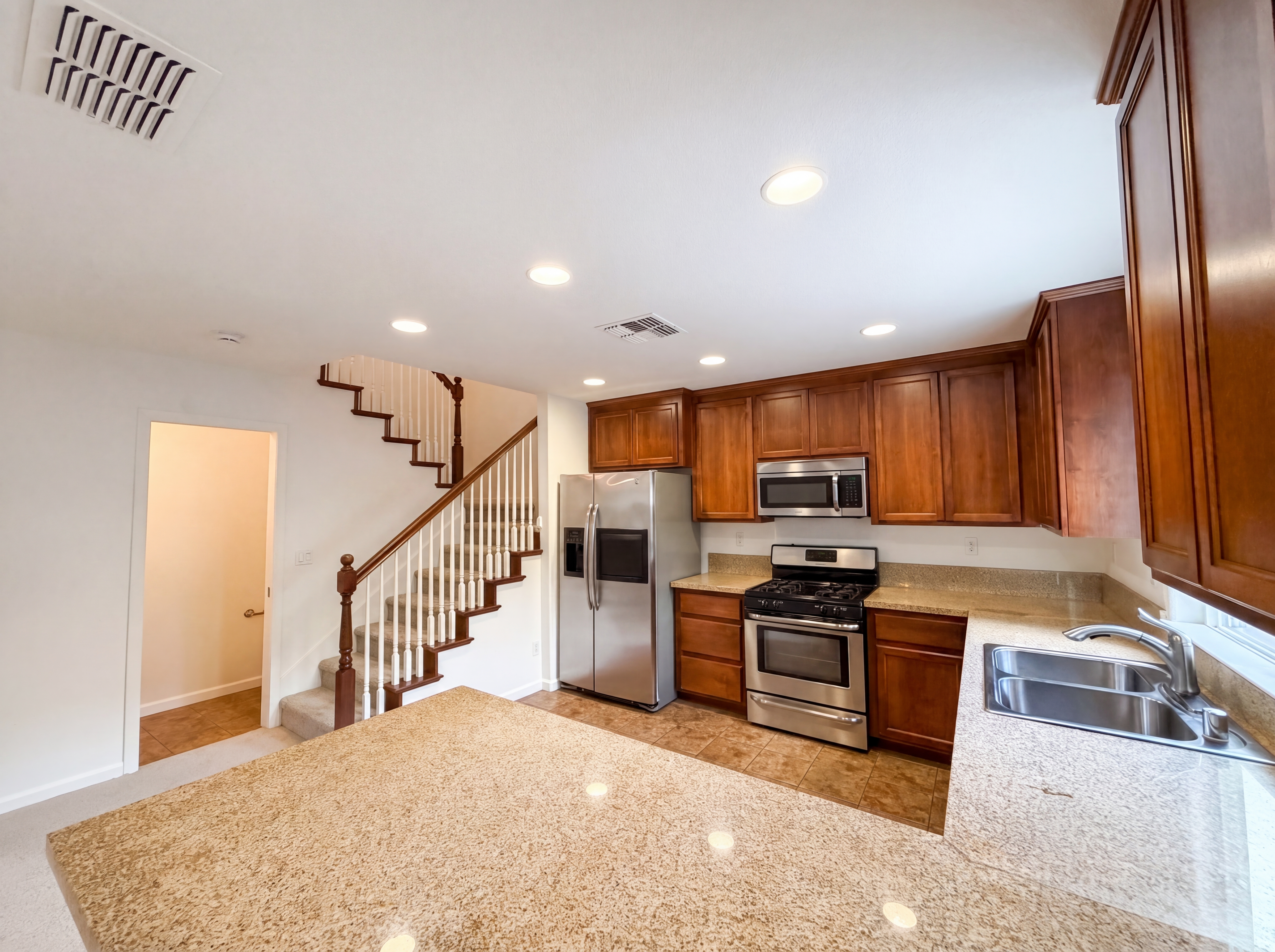 Photo 12 of 37 of 251 Sugnet Way, Sacramento, CA