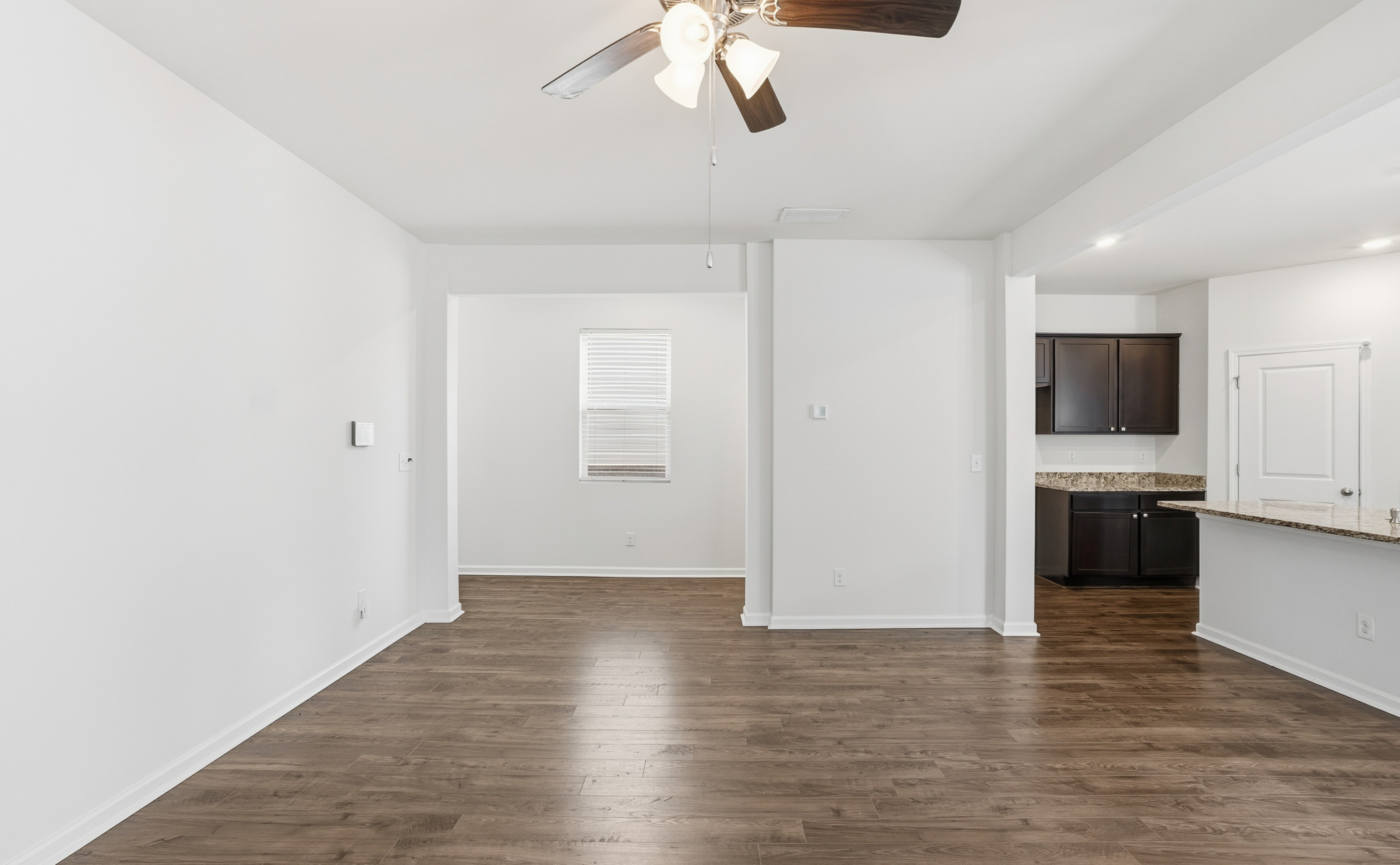 Photo 8 of 39 of 2031 Theberton Trl, Locust Grove, GA