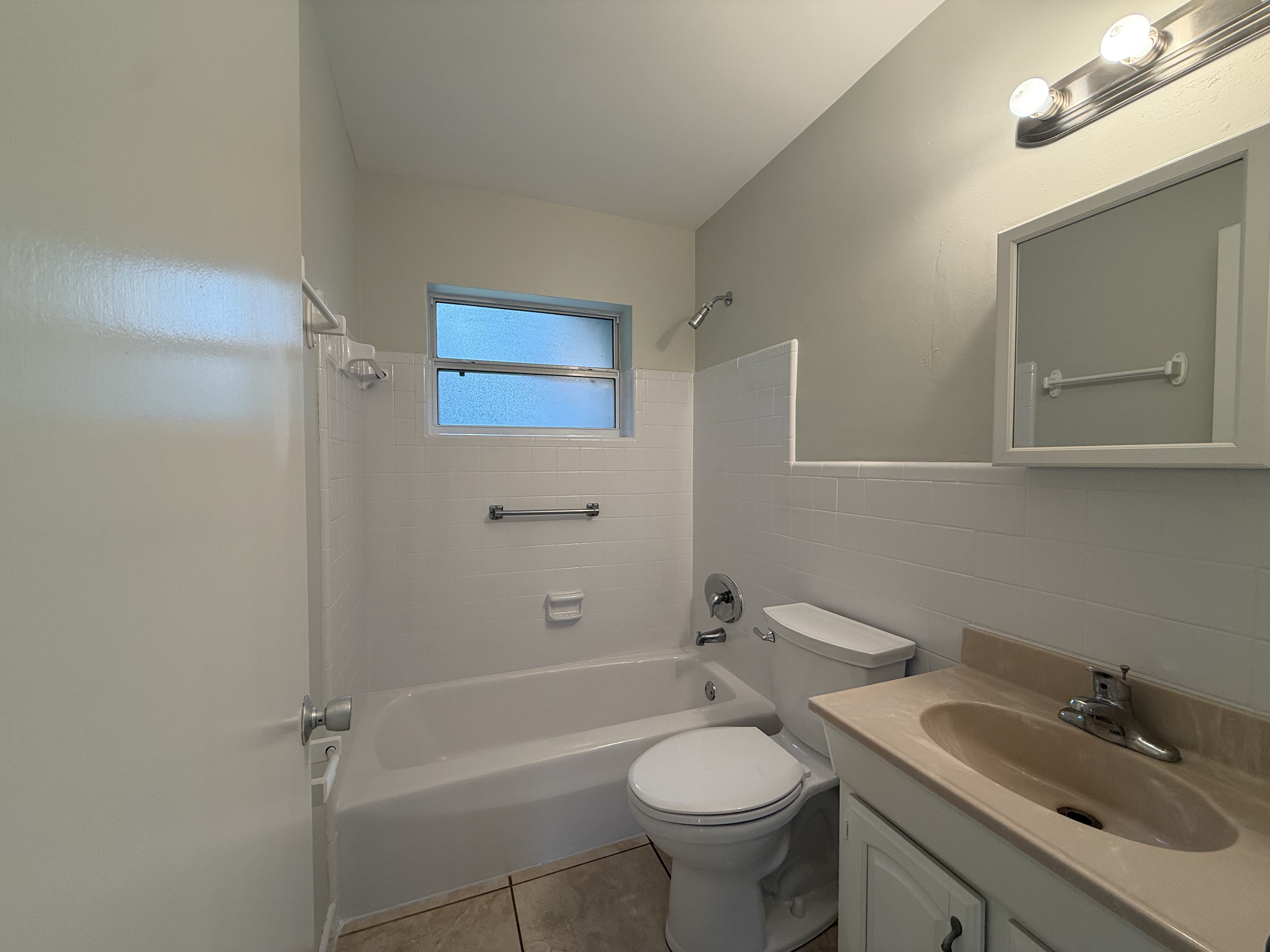 Photo 6 of 24 of 1521 Fort Smith Blvd, Deltona, FL