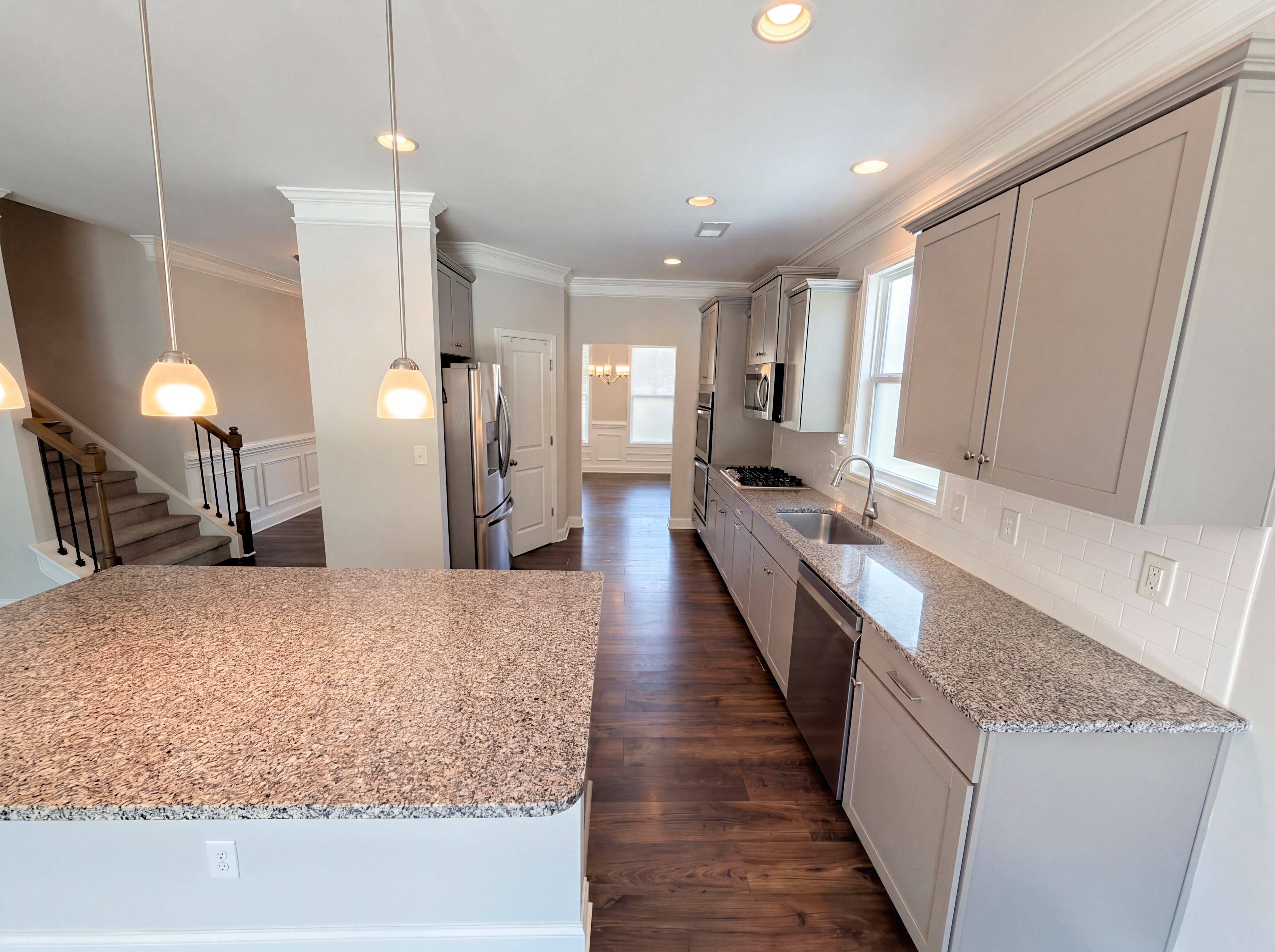 Photo 2 of 19 of 5013 Shadowbrook Rd, Waxhaw, NC