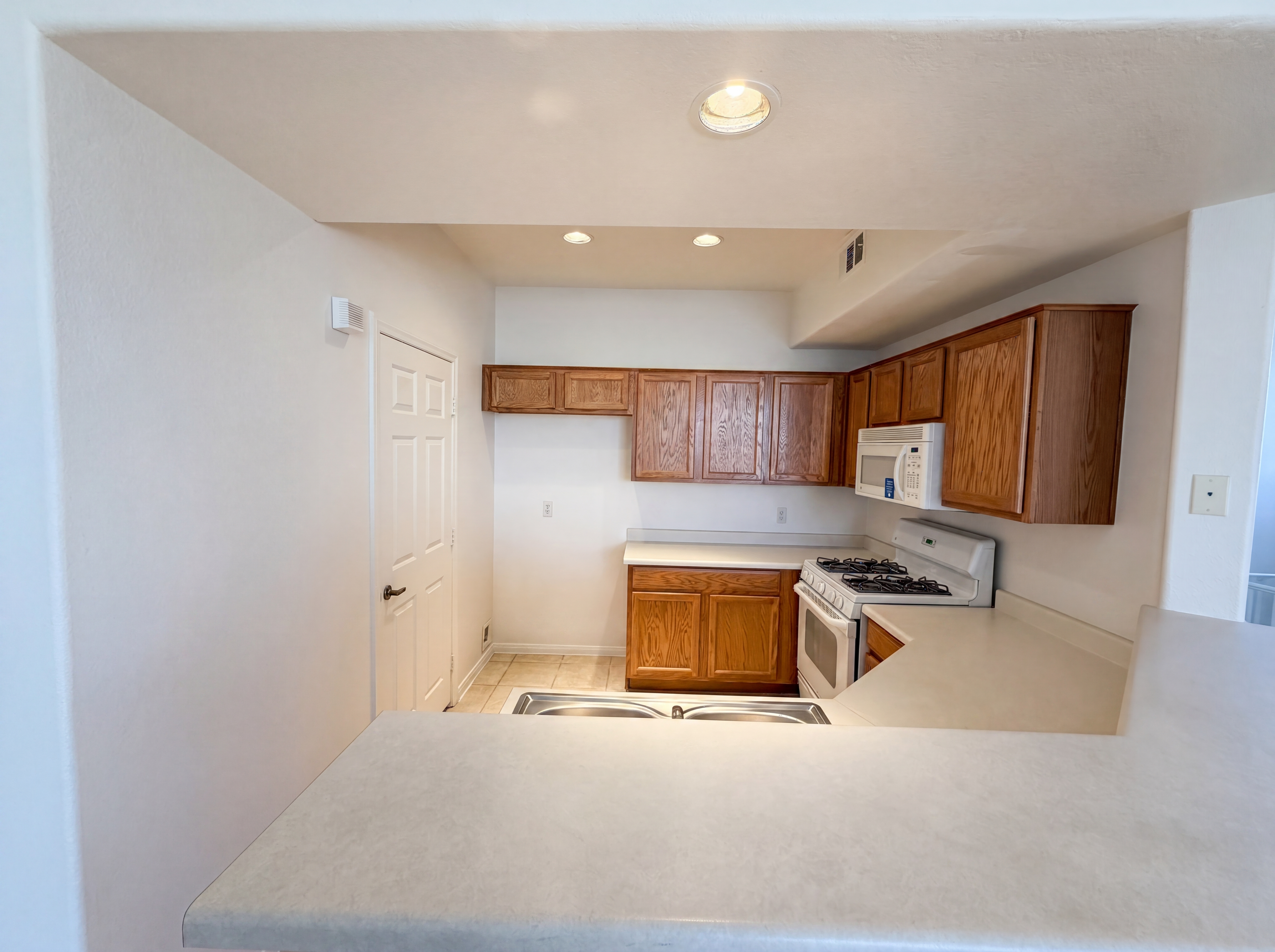 Photo 2 of 33 of 5855 Valley Dr, North Las Vegas, NV