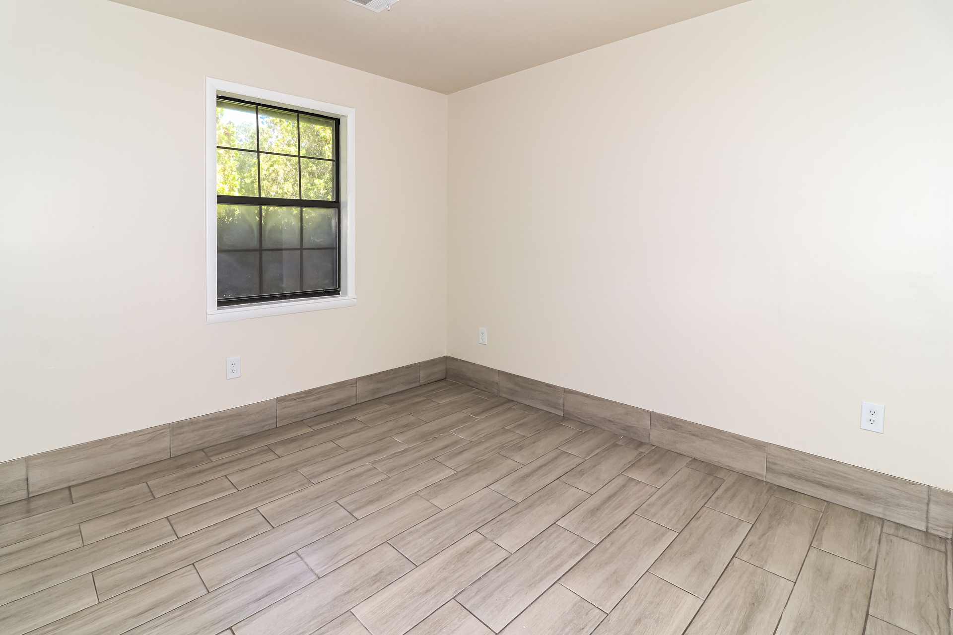 Photo 15 of 19 of 104 Adon St, Reidsville, GA