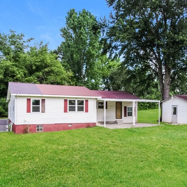 Property photo 1 of 2294 Cullman Rd