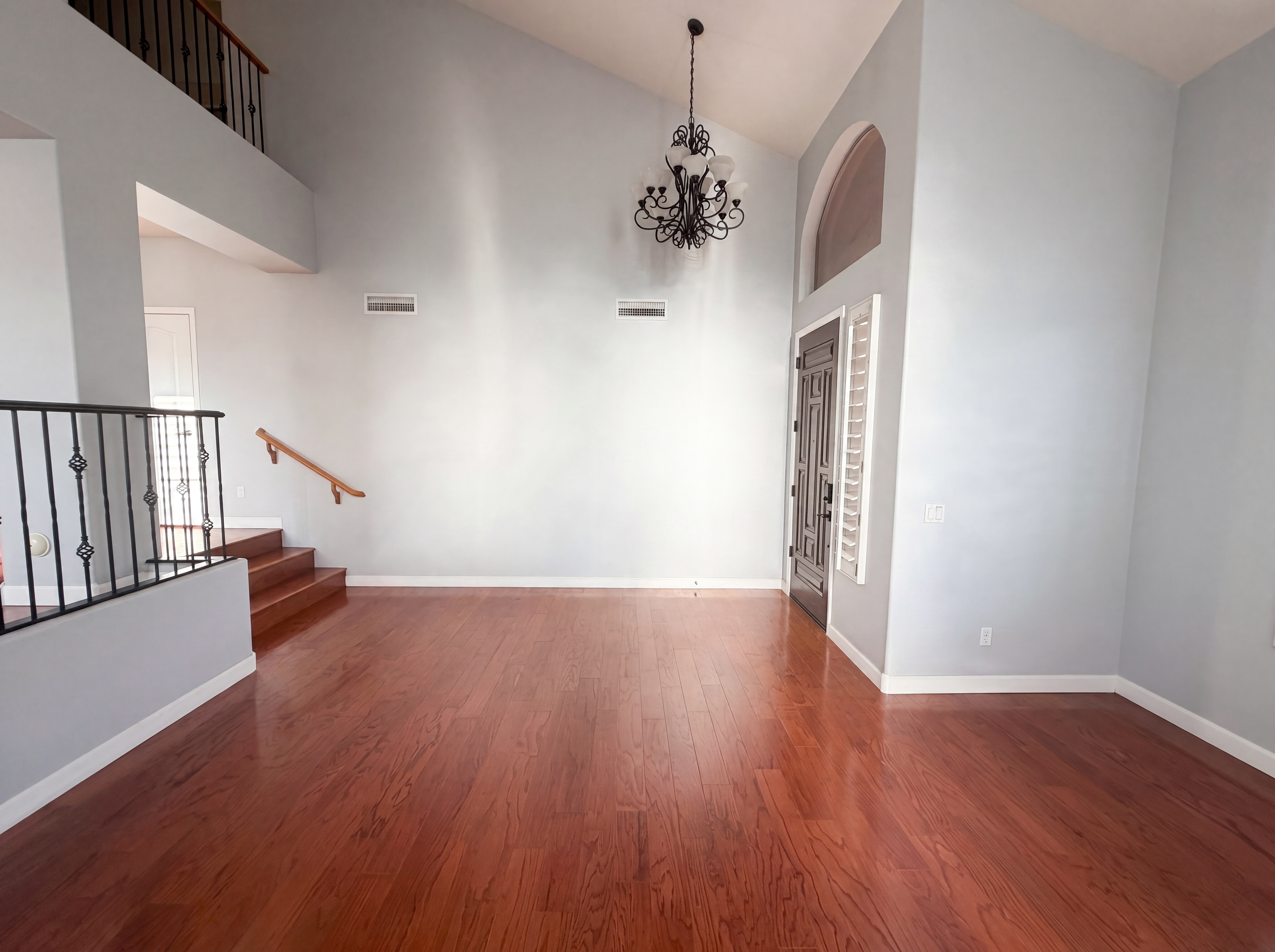 Photo 14 of 39 of 2113 W Eagle Feather Rd, Phoenix, AZ