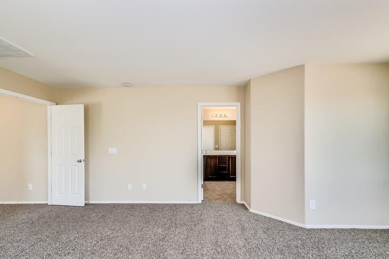 Photo 14 of 28 - 3316 W Paseo Way, Laveen, AZ 85339