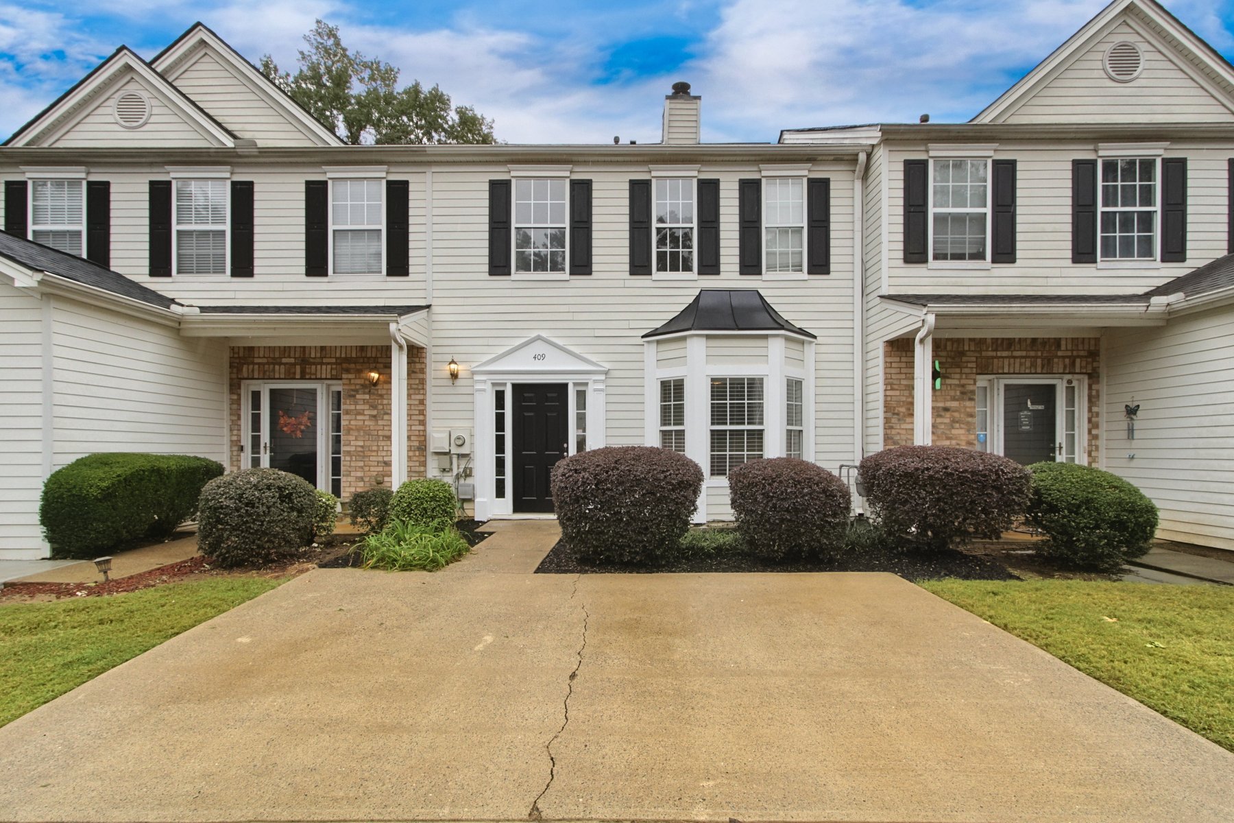 Photo 1 of 409 Timber Gate Dr