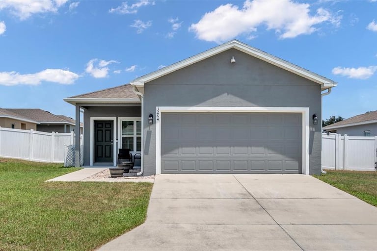 3264 Whispering Trails Ave, Winter Haven, FL 33884 Opendoor