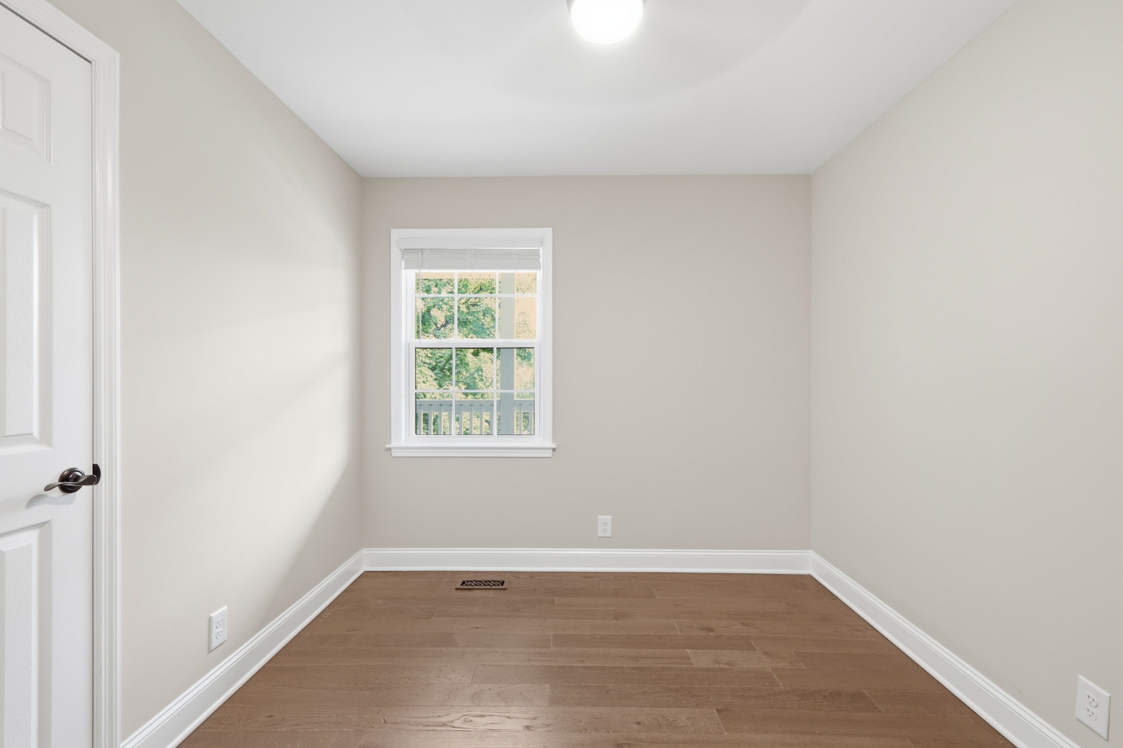 Photo 10 of 26 of 1145 Jacksons View Rd, Hermitage, TN