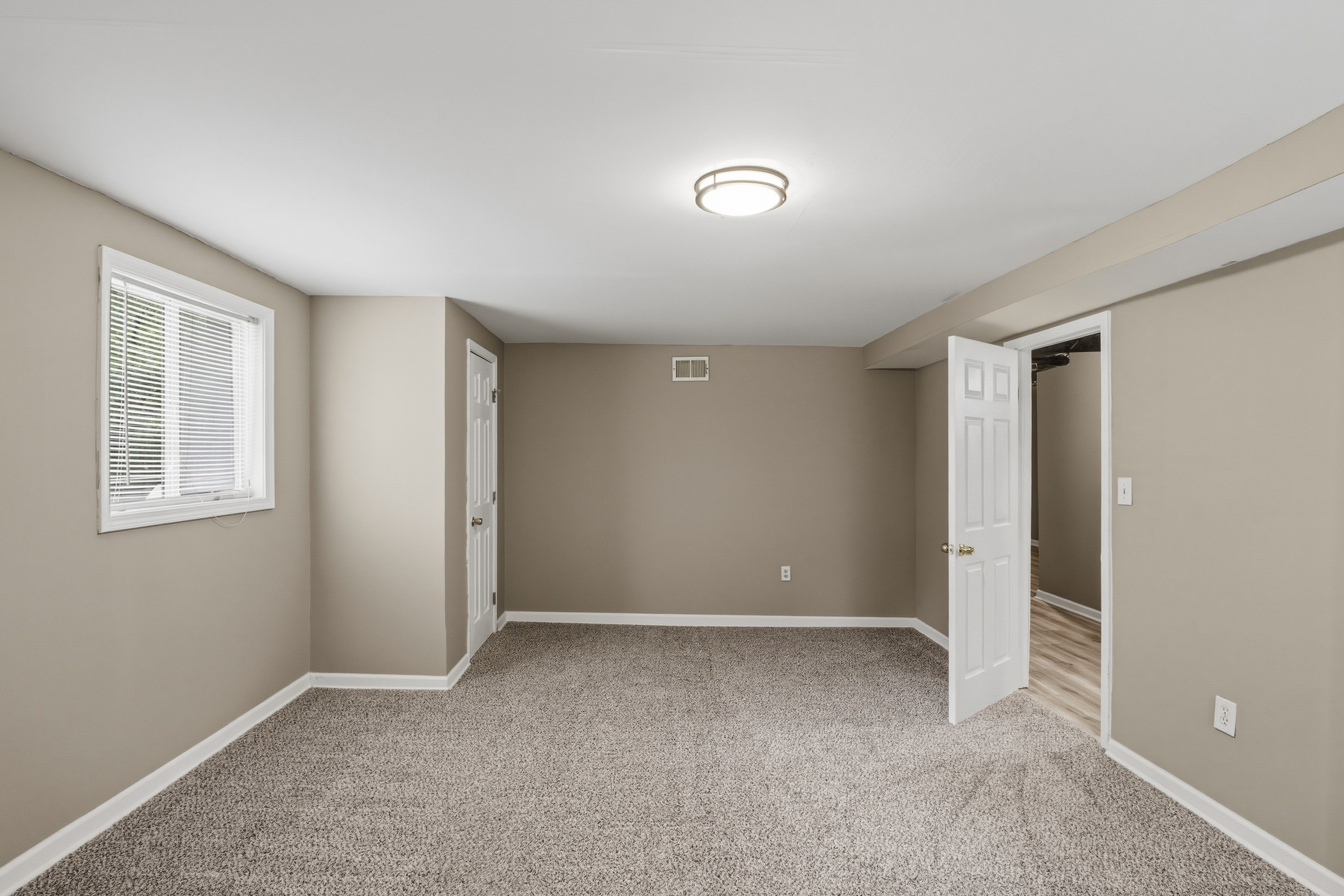 Photo 34 of 46 of 639 Cedrick Ln, Stone Mountain, GA