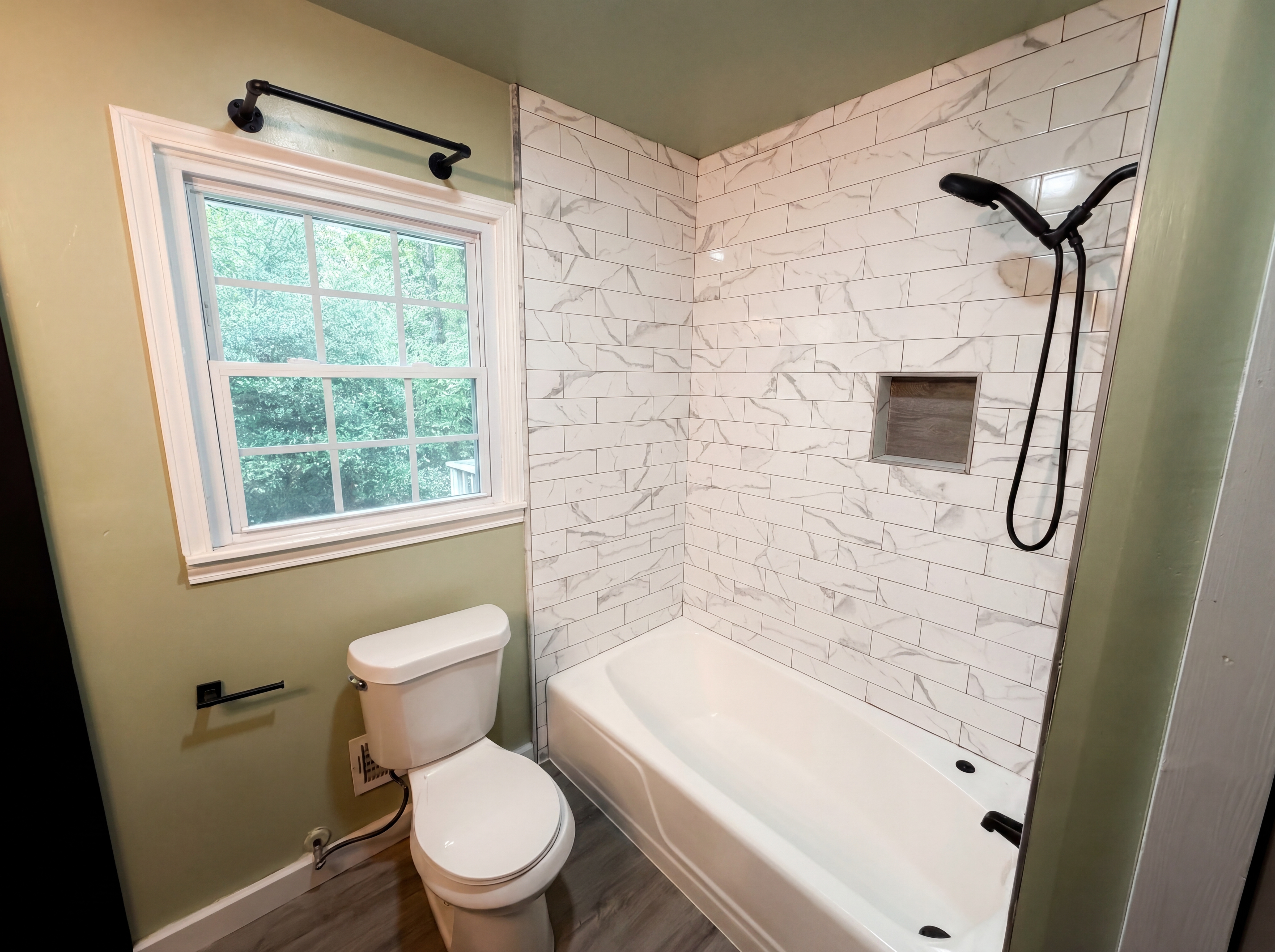 Photo 10 of 30 of 190 Stroud Dr SE, Mableton, GA