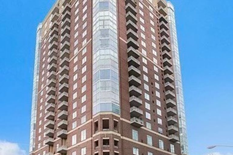 285 Centennial Olympic Park Dr NW, Atlanta, GA 30313 Opendoor