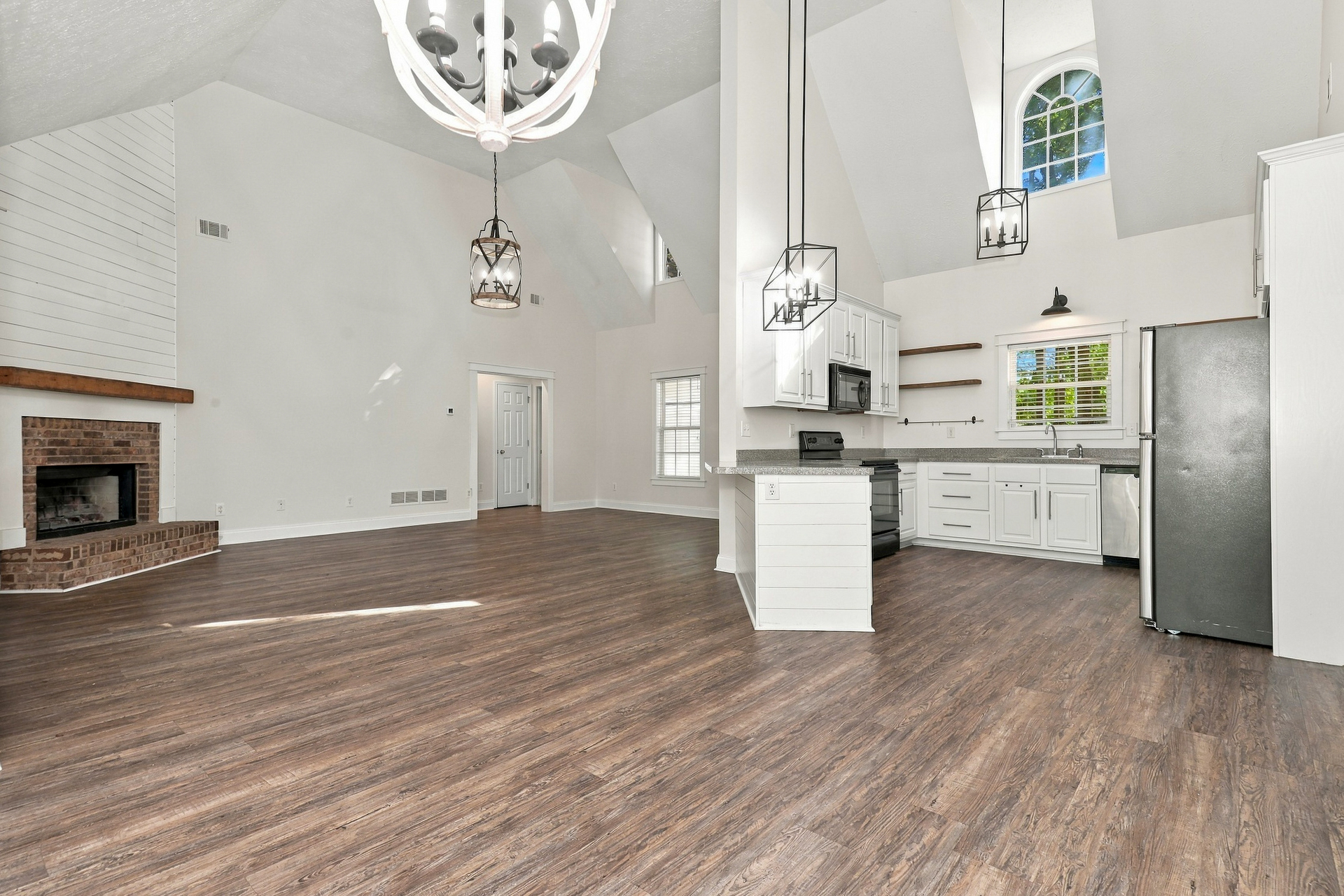 Photo 6 of 16 of 101 Loam Dr, McDonough, GA