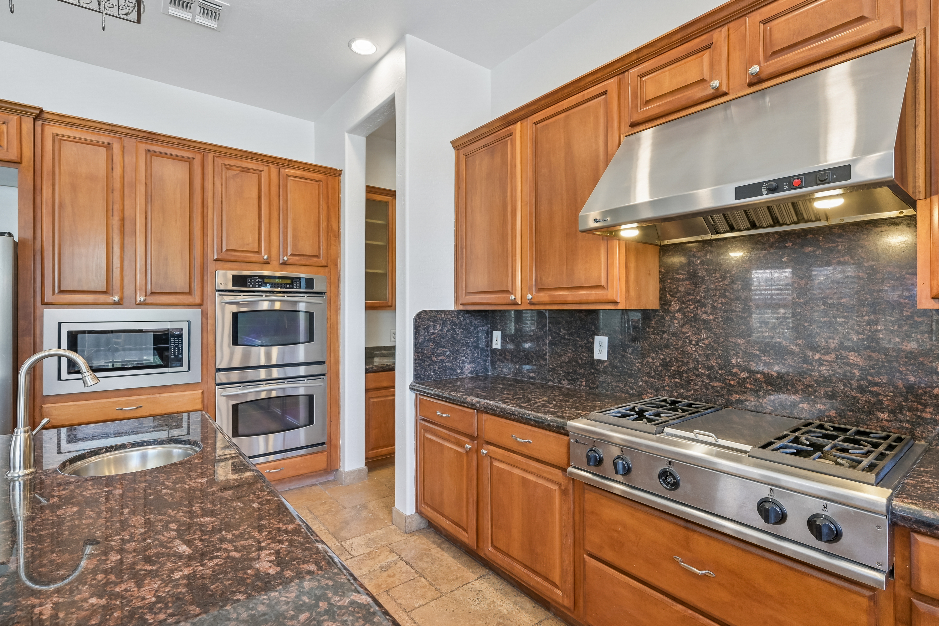 Photo 51 of 122 of 40003 N Majesty Trl, Anthem, AZ