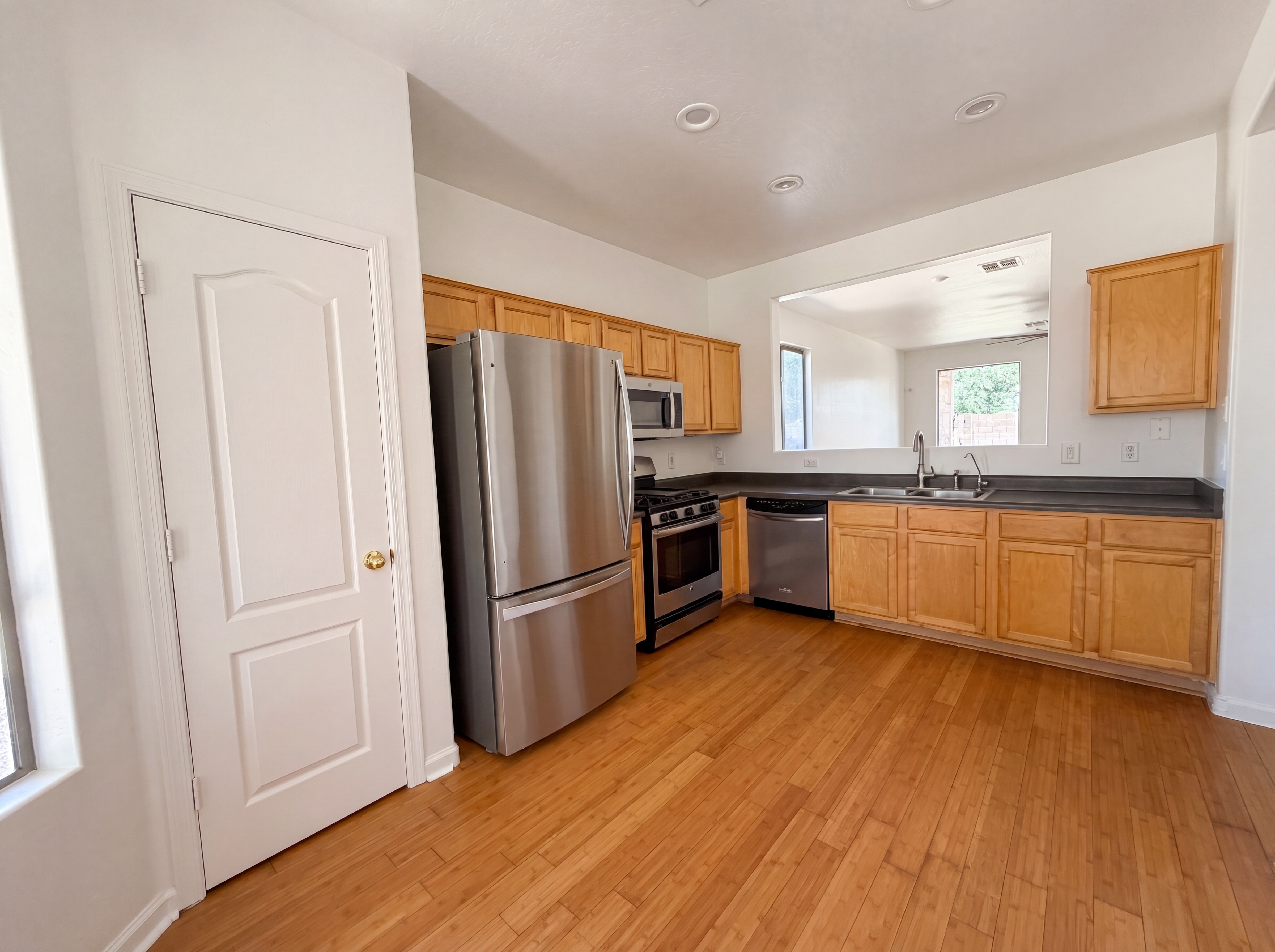 Photo 6 of 19 of 3421 E Dennisport Ave, Gilbert, AZ