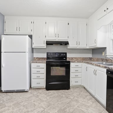 Property photo 2 of 6742 Kellogg Dr