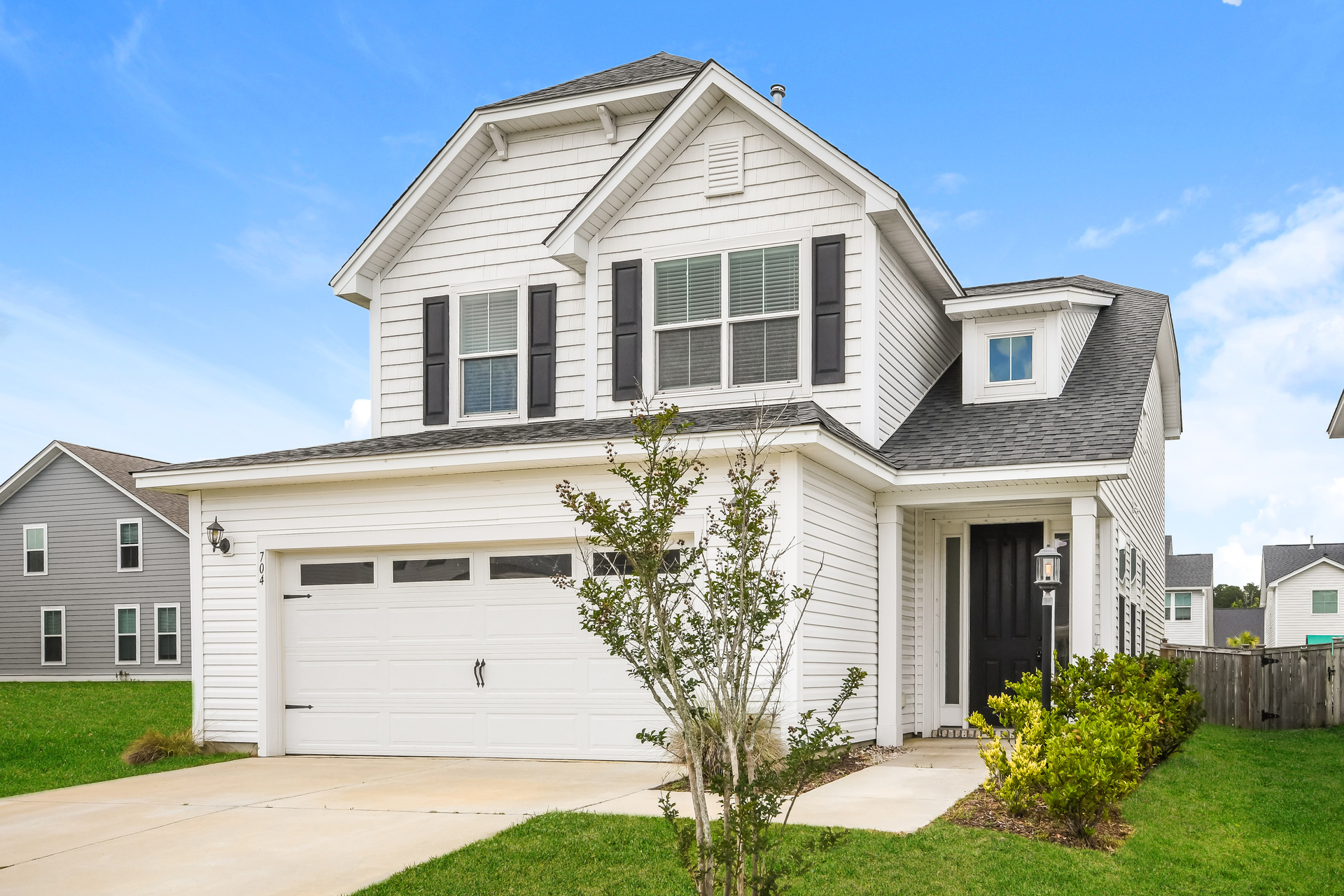 Photo 7 of 22 of 704 Sportsman Rd, Moncks Corner, SC