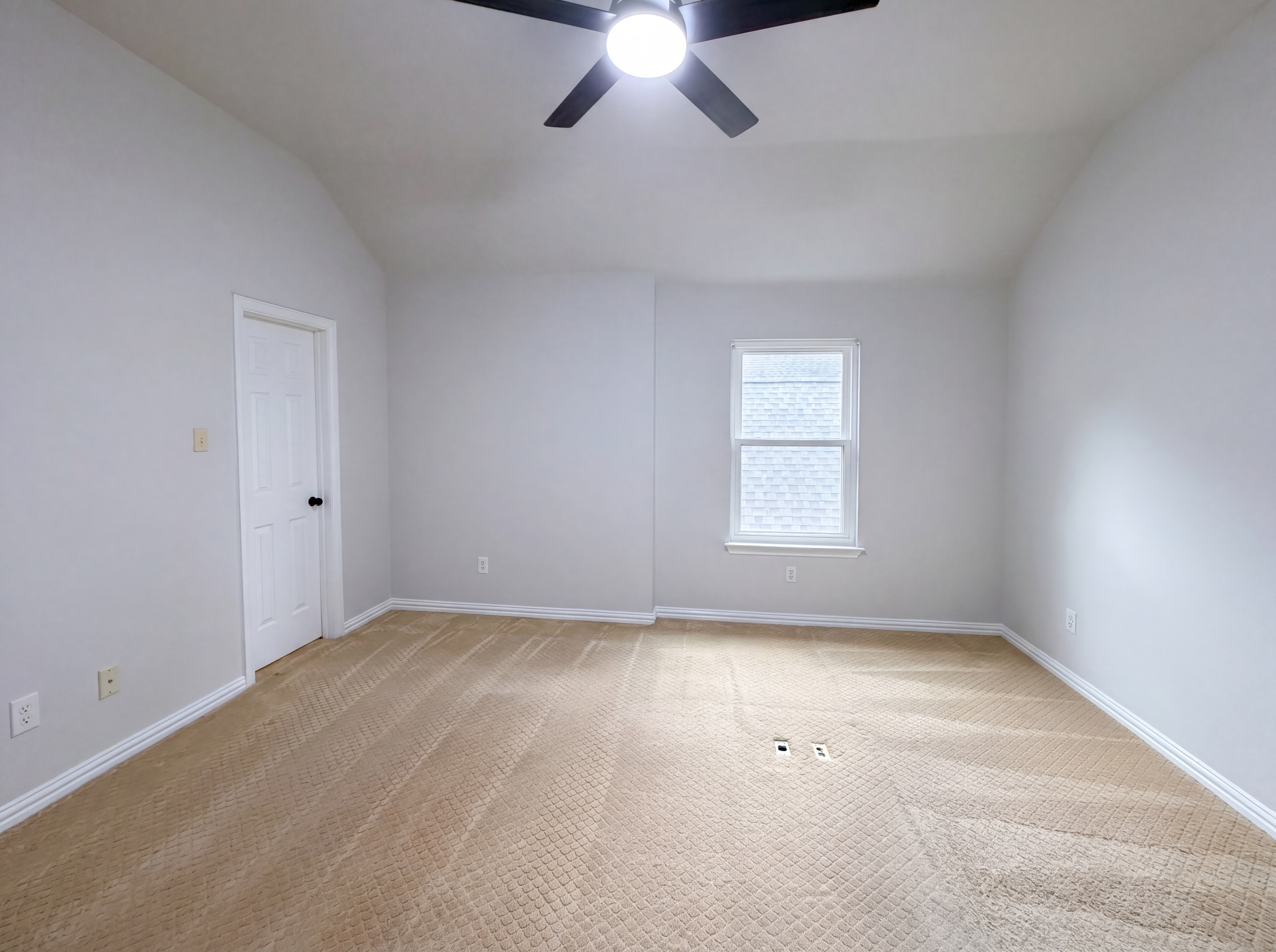 Photo 8 of 24 of 4536 Risinghill Dr, Plano, TX