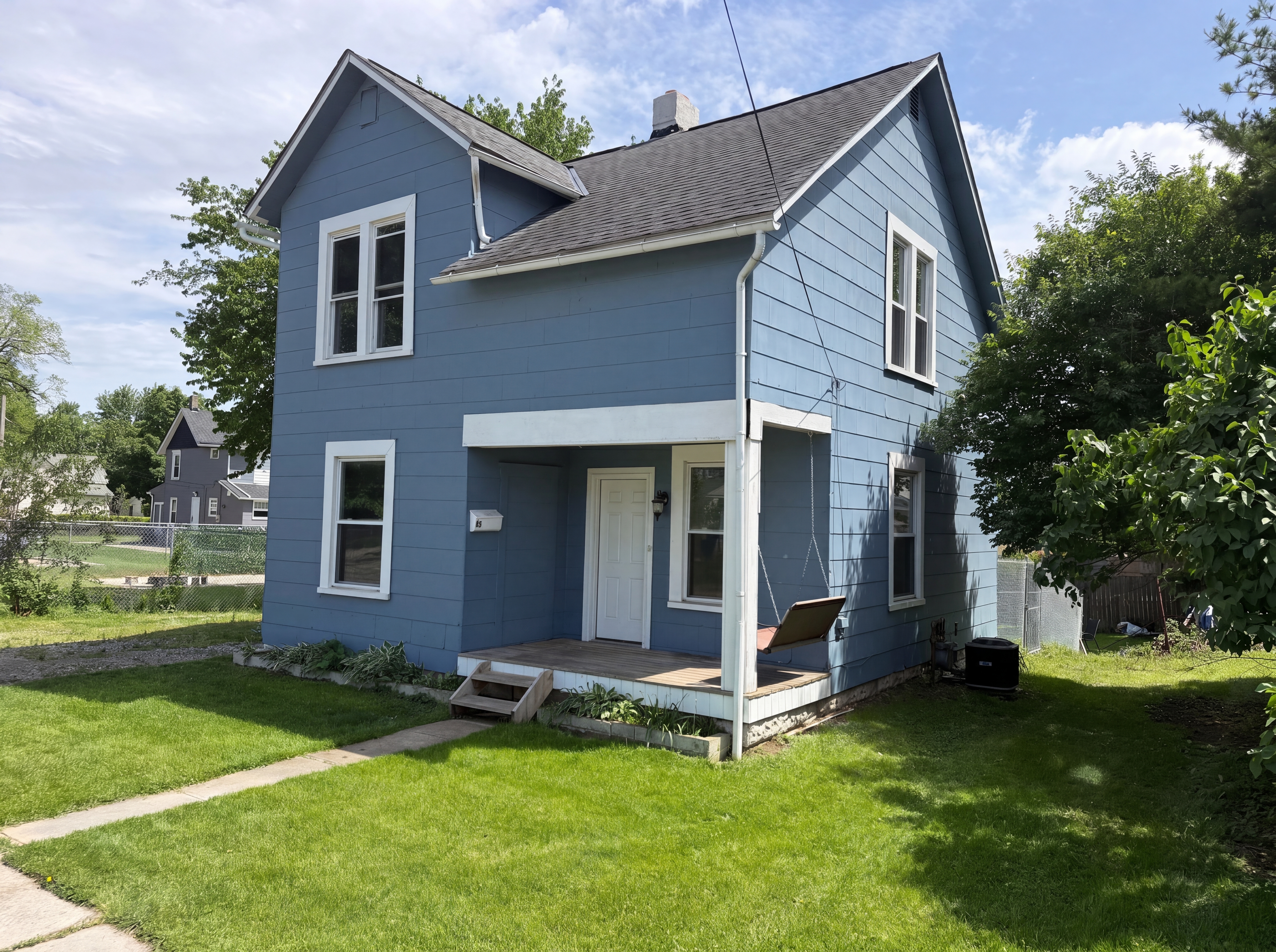 Photo 7 of 28 of 65 W Harrison St, Delaware, OH