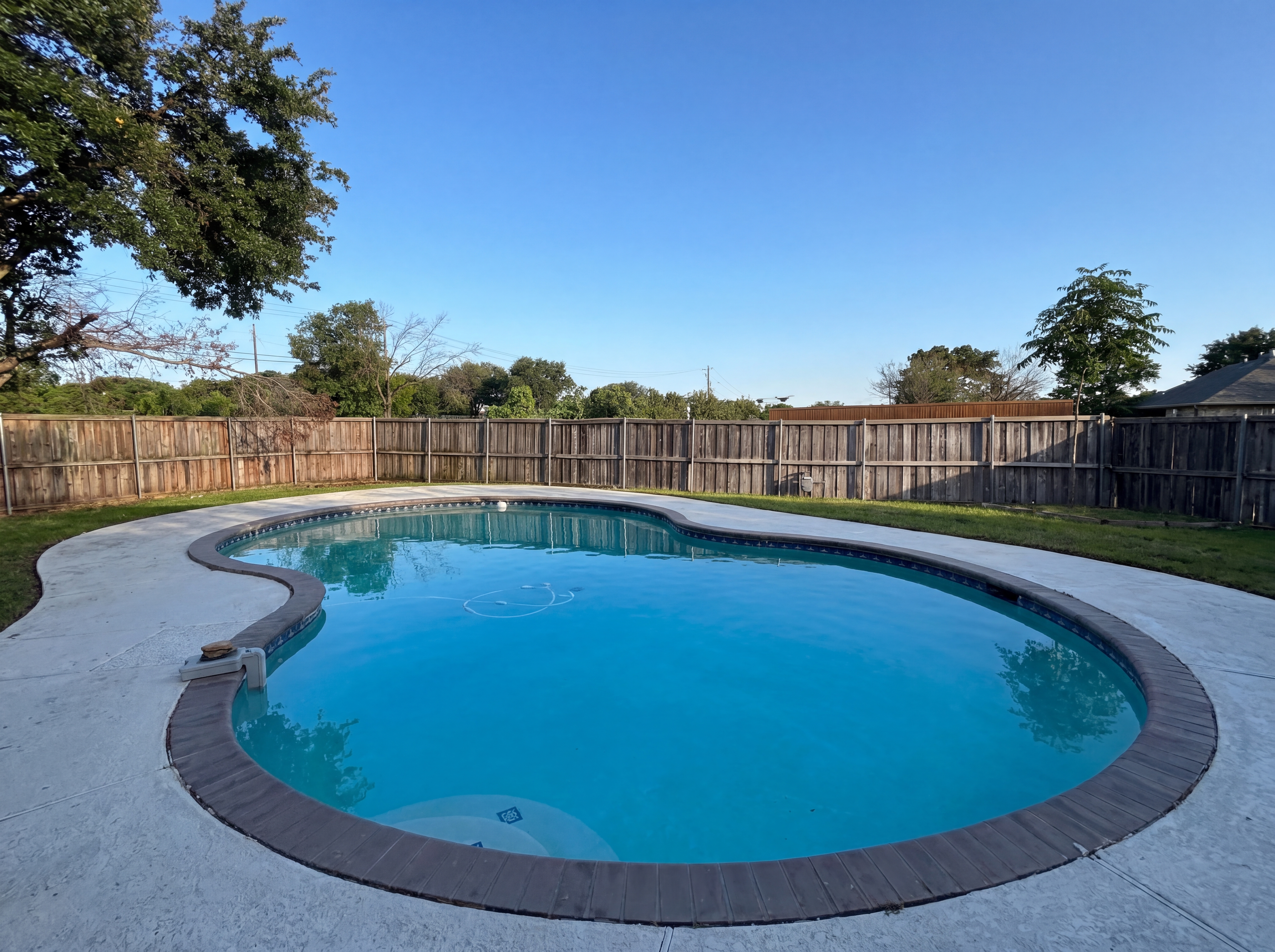 Photo 26 of 28 of 3701 Westminster Dr, Carrollton, TX