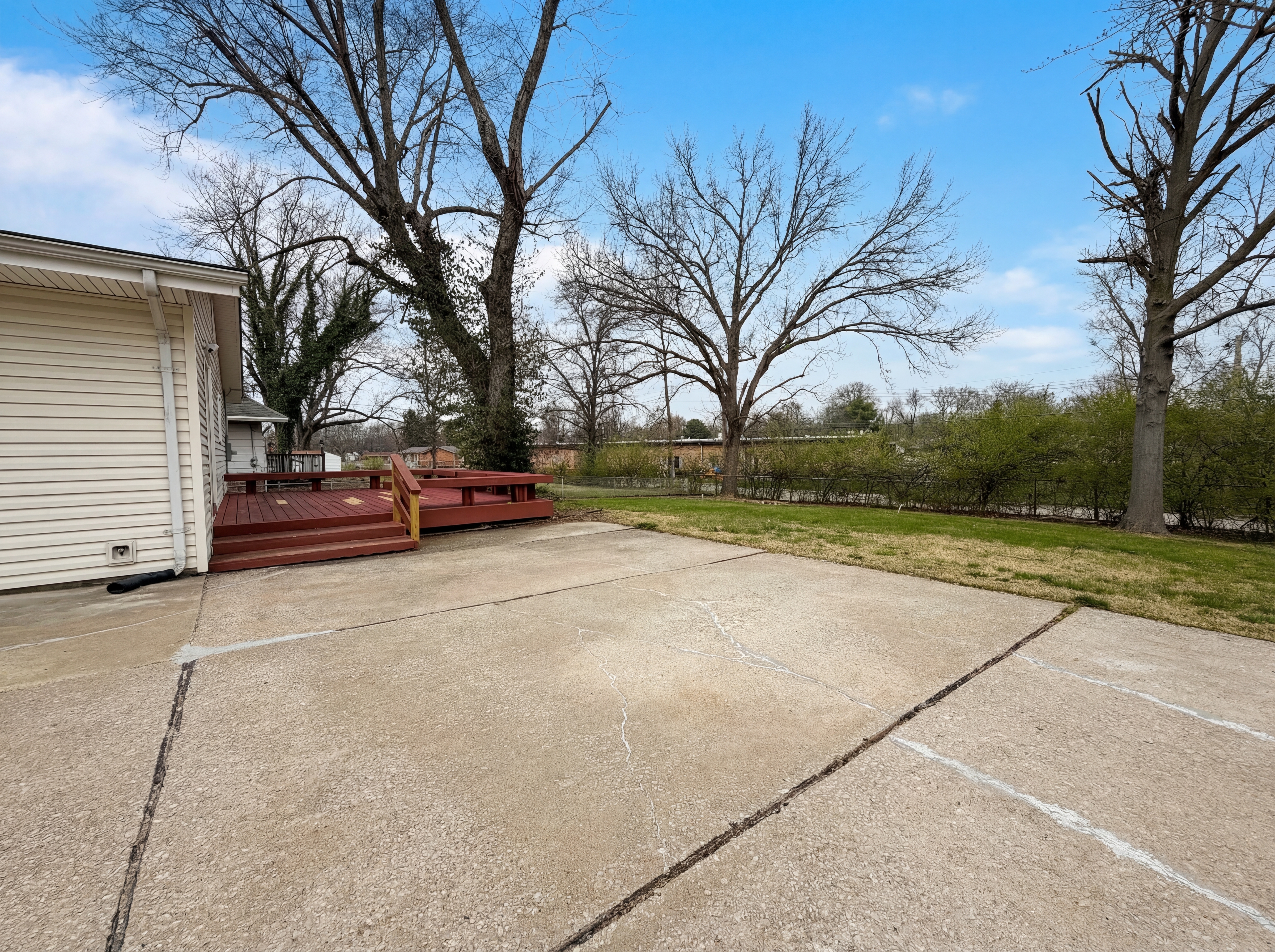 Photo 21 of 23 of 3325 Steed Dr, Florissant, MO