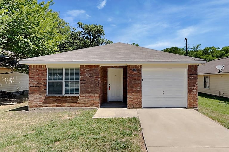 default property photo