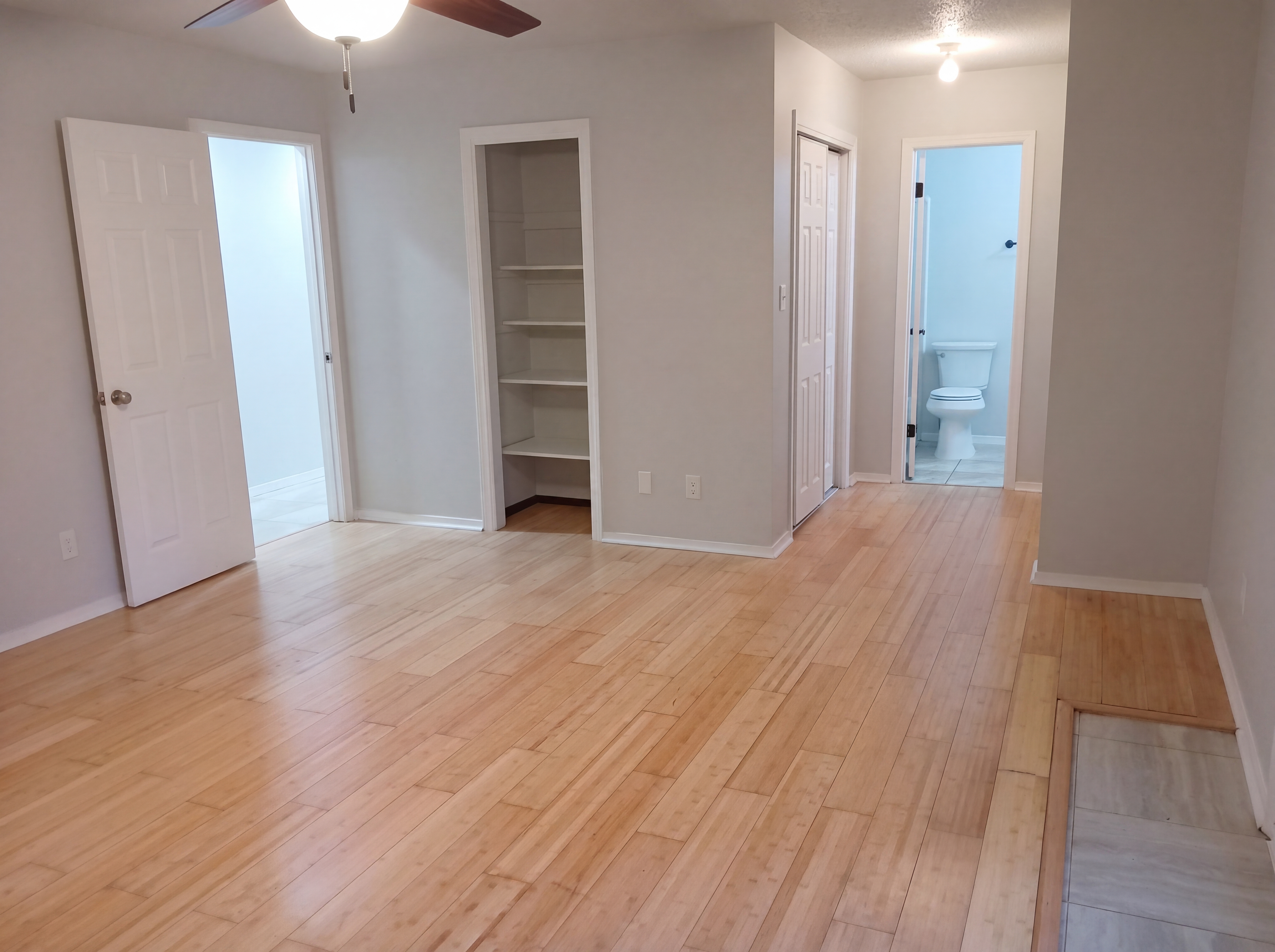 Photo 4 of 22 of 7746 Grundy St, Pensacola, FL