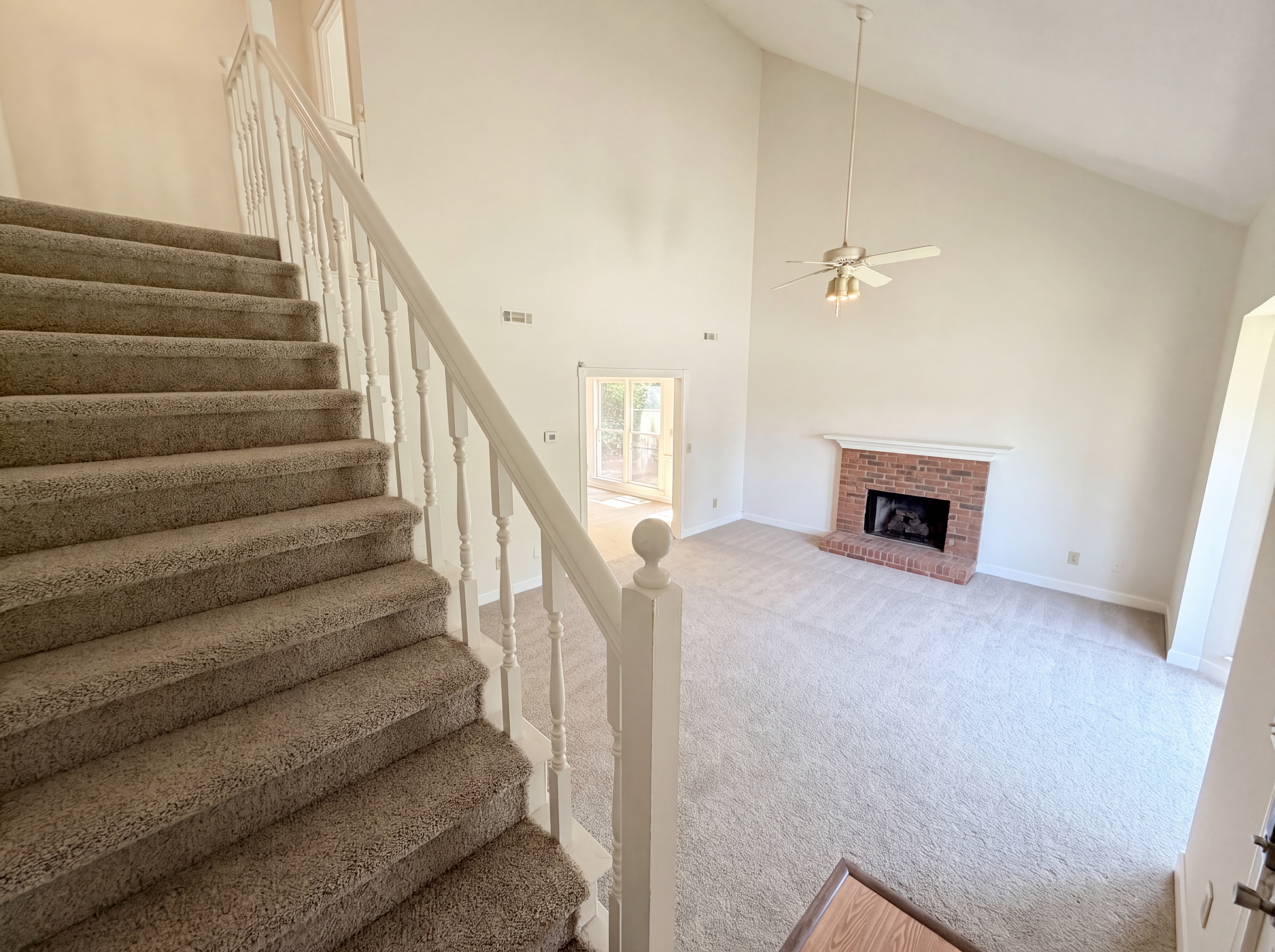 Photo 12 of 26 of 1150 Magnolia Way SE, Smyrna, GA