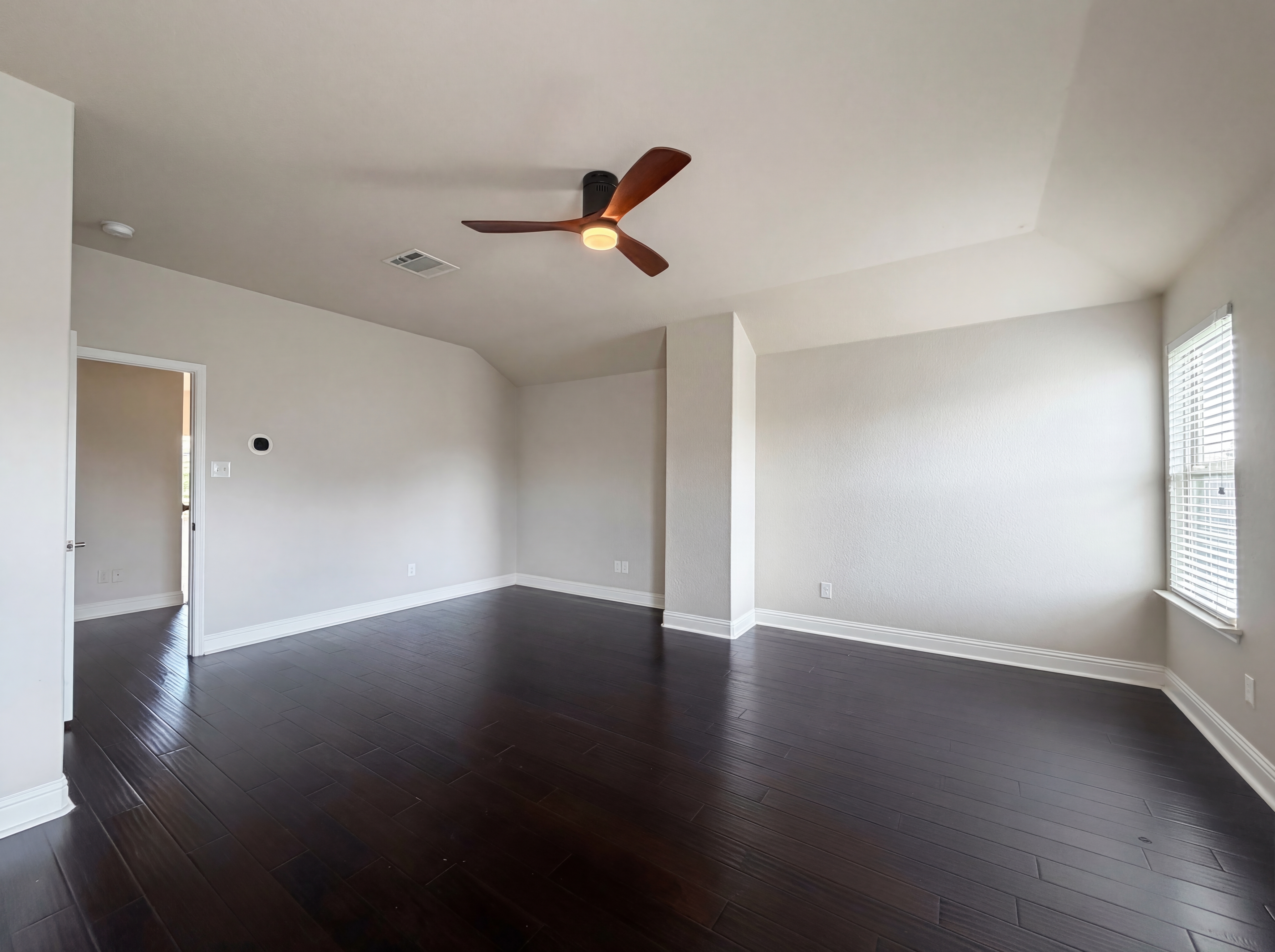 Photo 7 of 26 of 9829 Cottontail Ln, McKinney, TX