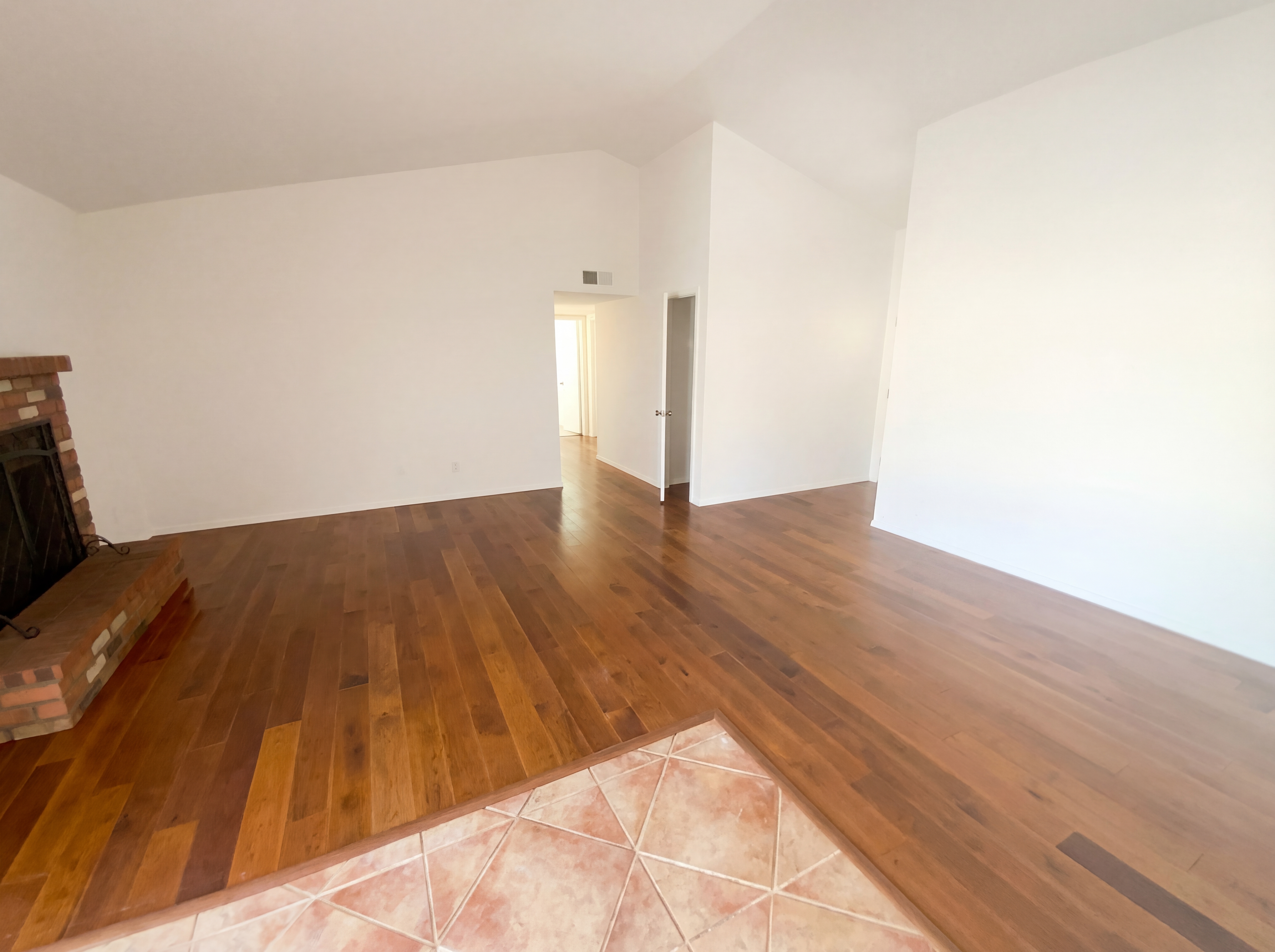 Photo 8 of 17 of 8508 W Ruth Ave, Peoria, AZ