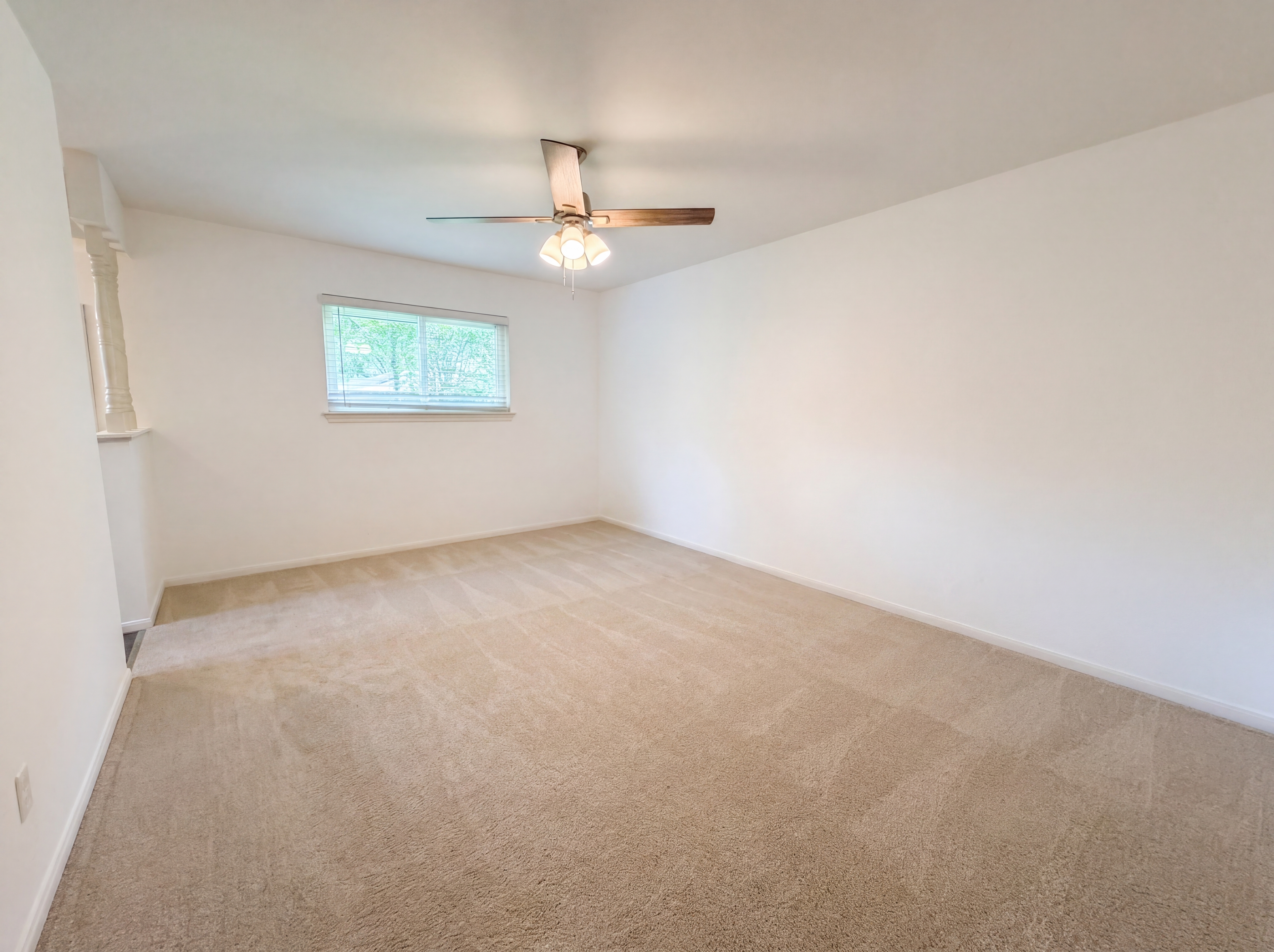 Photo 15 of 24 of 7807 Bideford Ln, Houston, TX