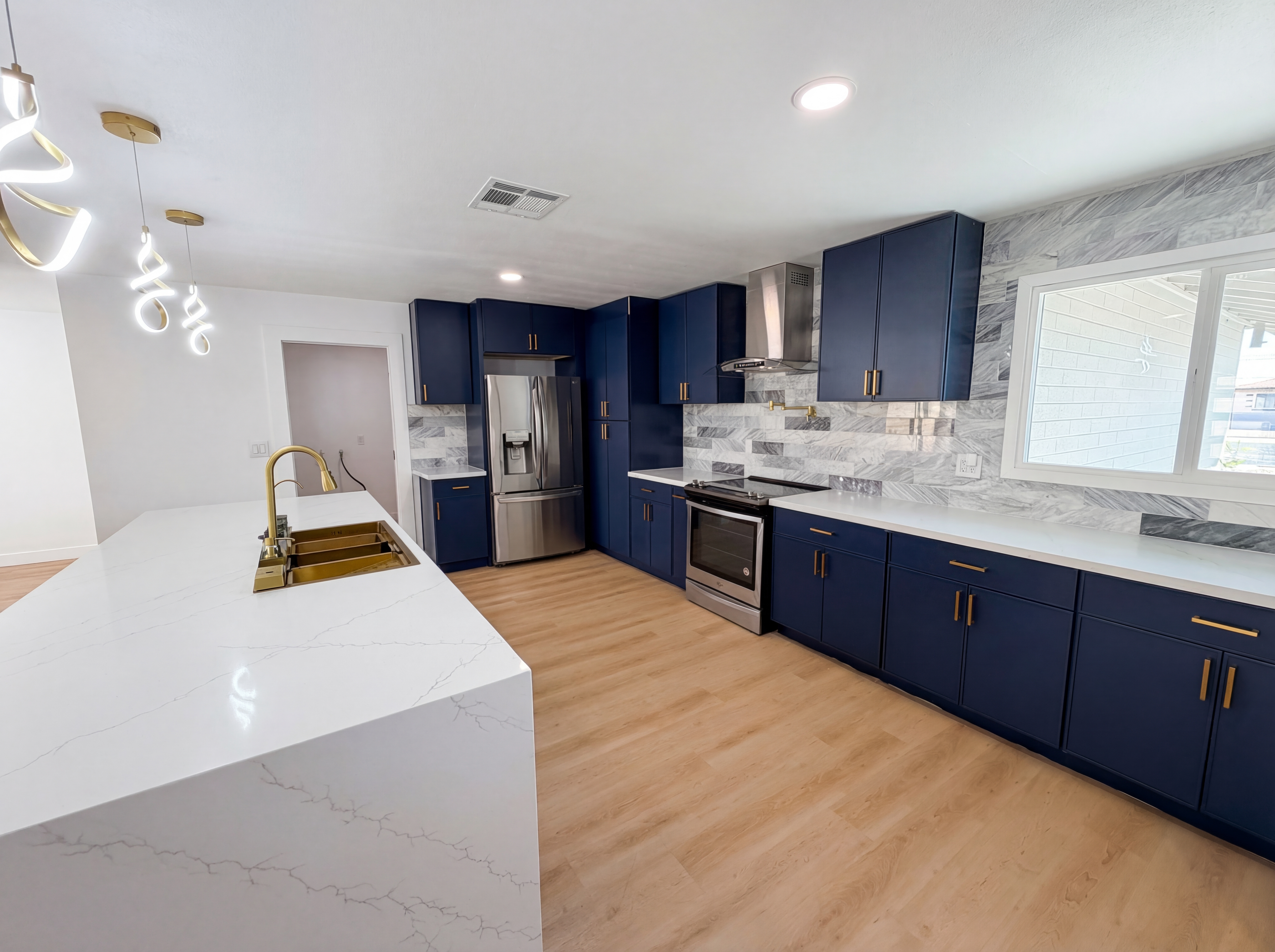 Photo 15 of 41 of 5524 N 39th Ave, Phoenix, AZ