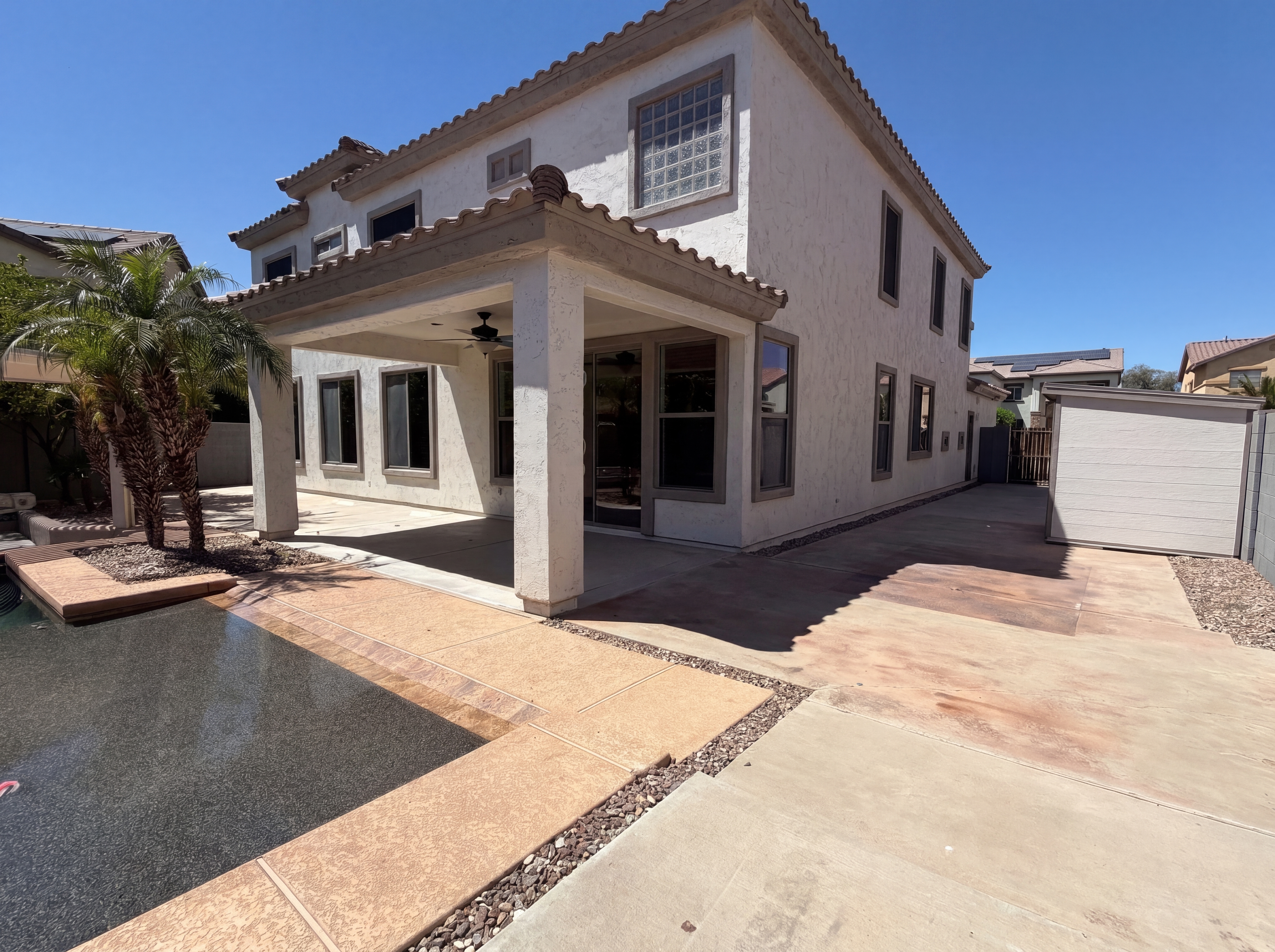 Photo 8 of 49 of 5509 W Rowel Rd, Phoenix, AZ