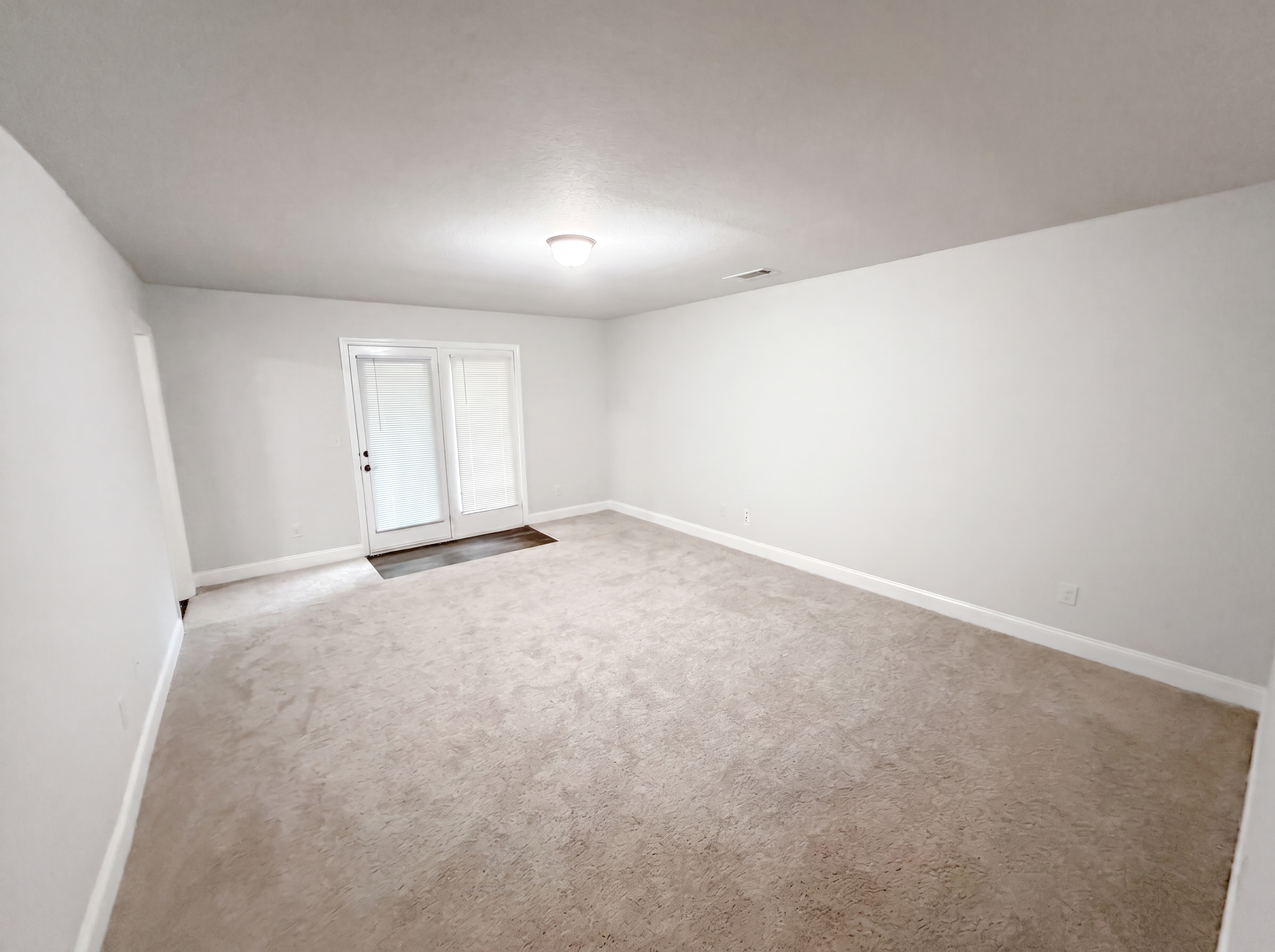 Photo 14 of 42 of 410 Redtail Rd, Jefferson, GA