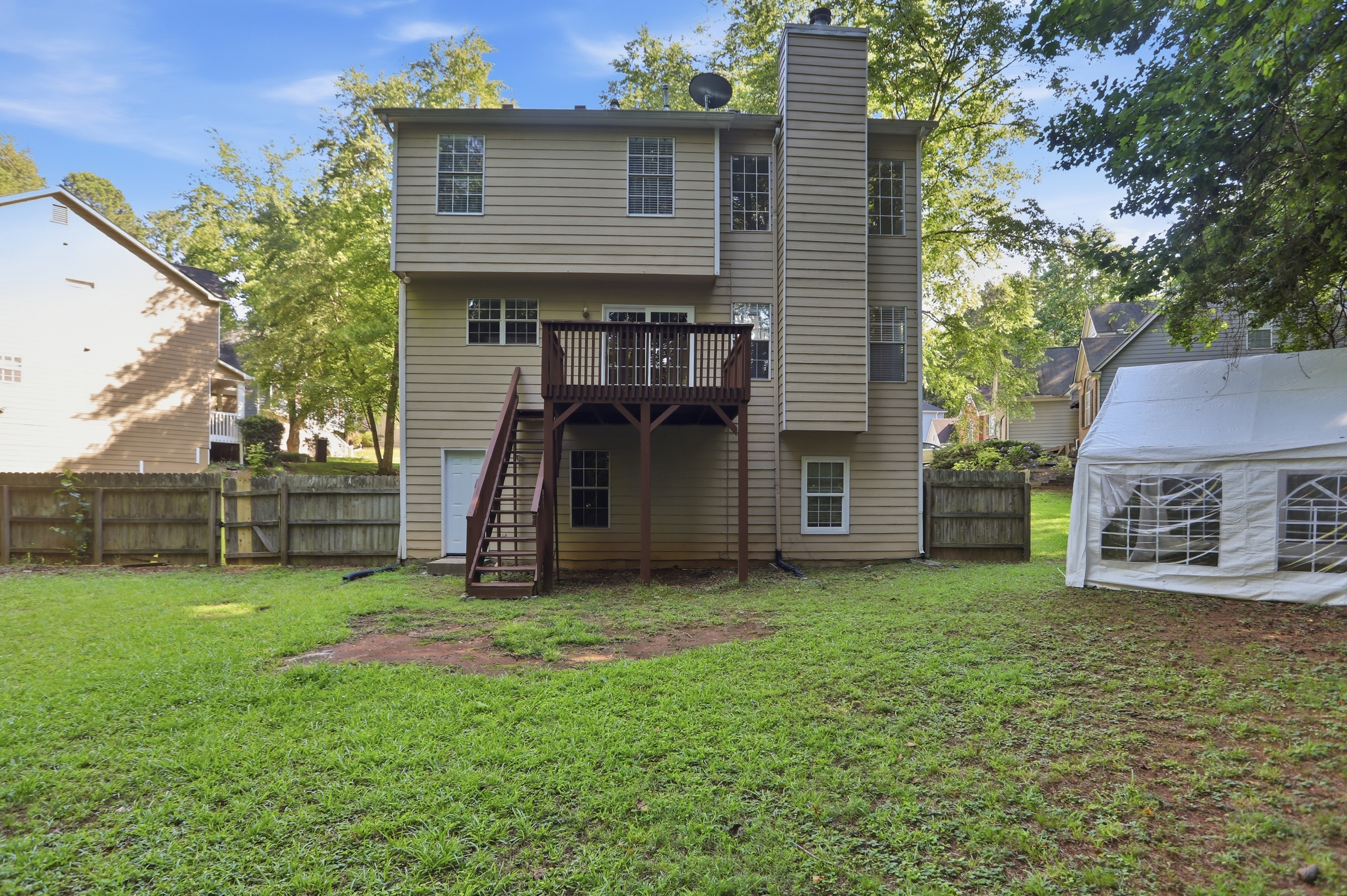 Photo 5 of 34 of 3566 Dyer Parke Ln SW, Marietta, GA