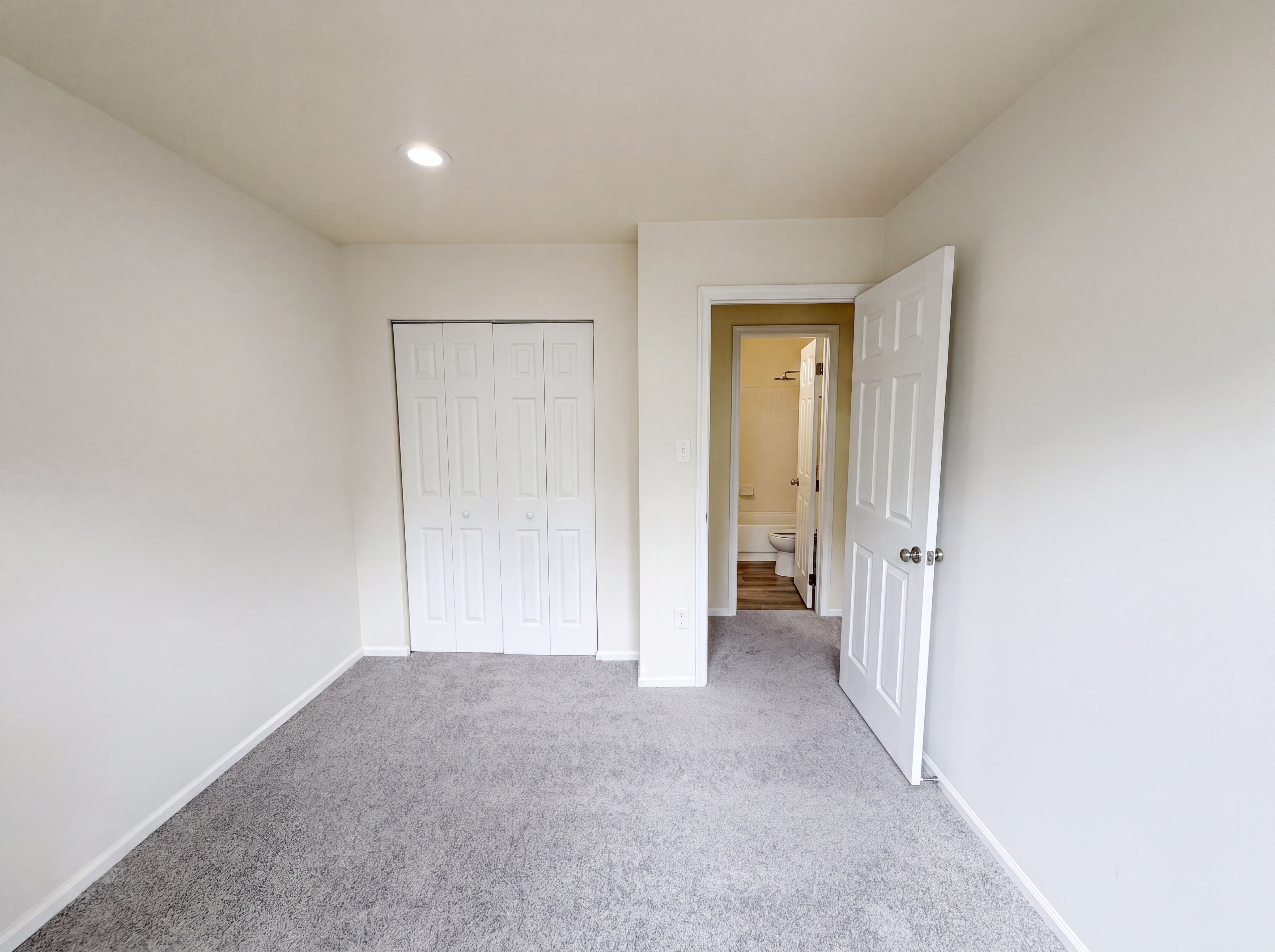 Photo 28 of 53 of 8641 Centerton Ln, Manassas, VA
