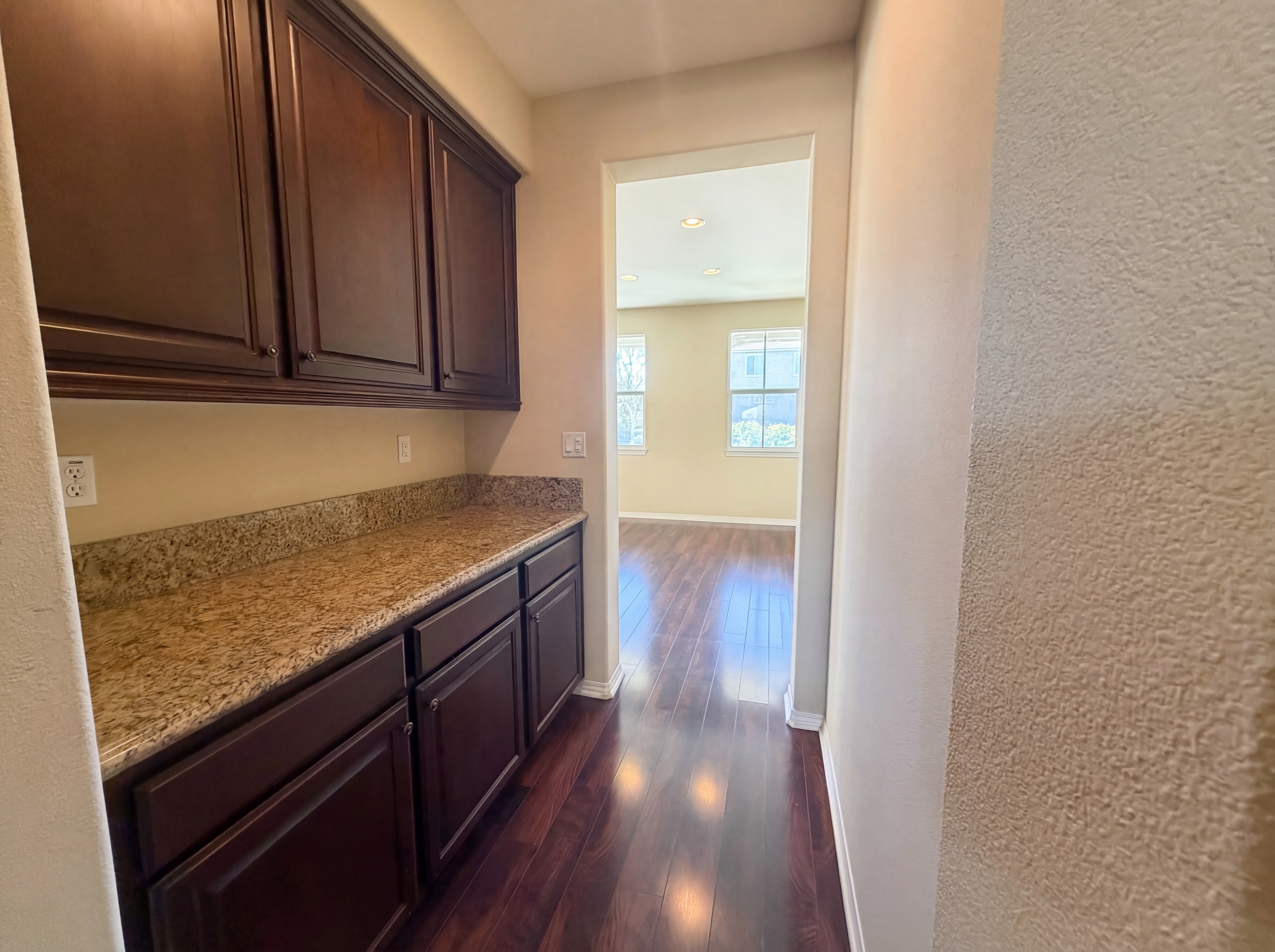 Photo 13 of 35 of 28327 Serenity Falls Way, Menifee, CA