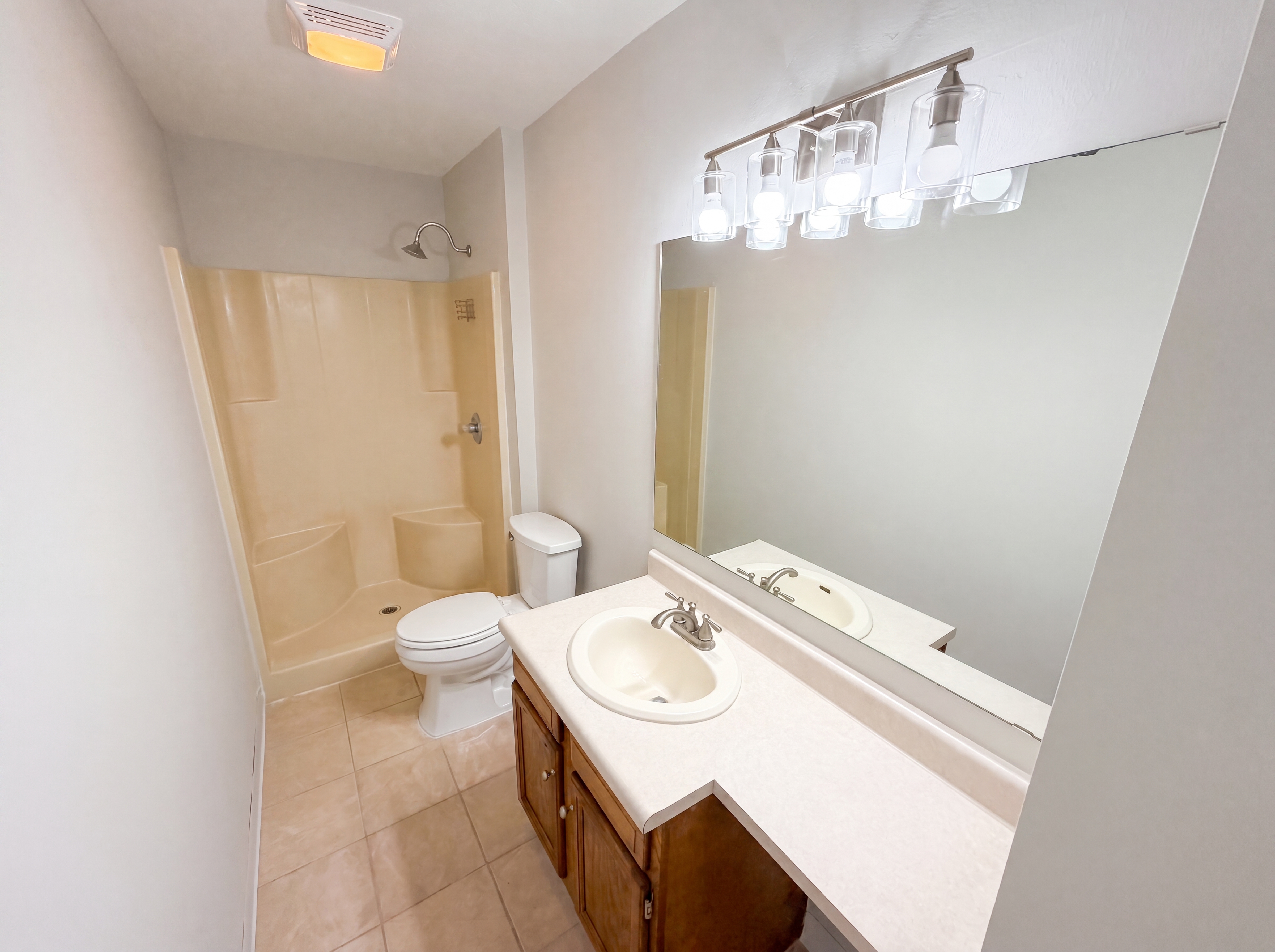 Photo 16 of 20 of 8058 Cherrybark Dr, Indianapolis, IN