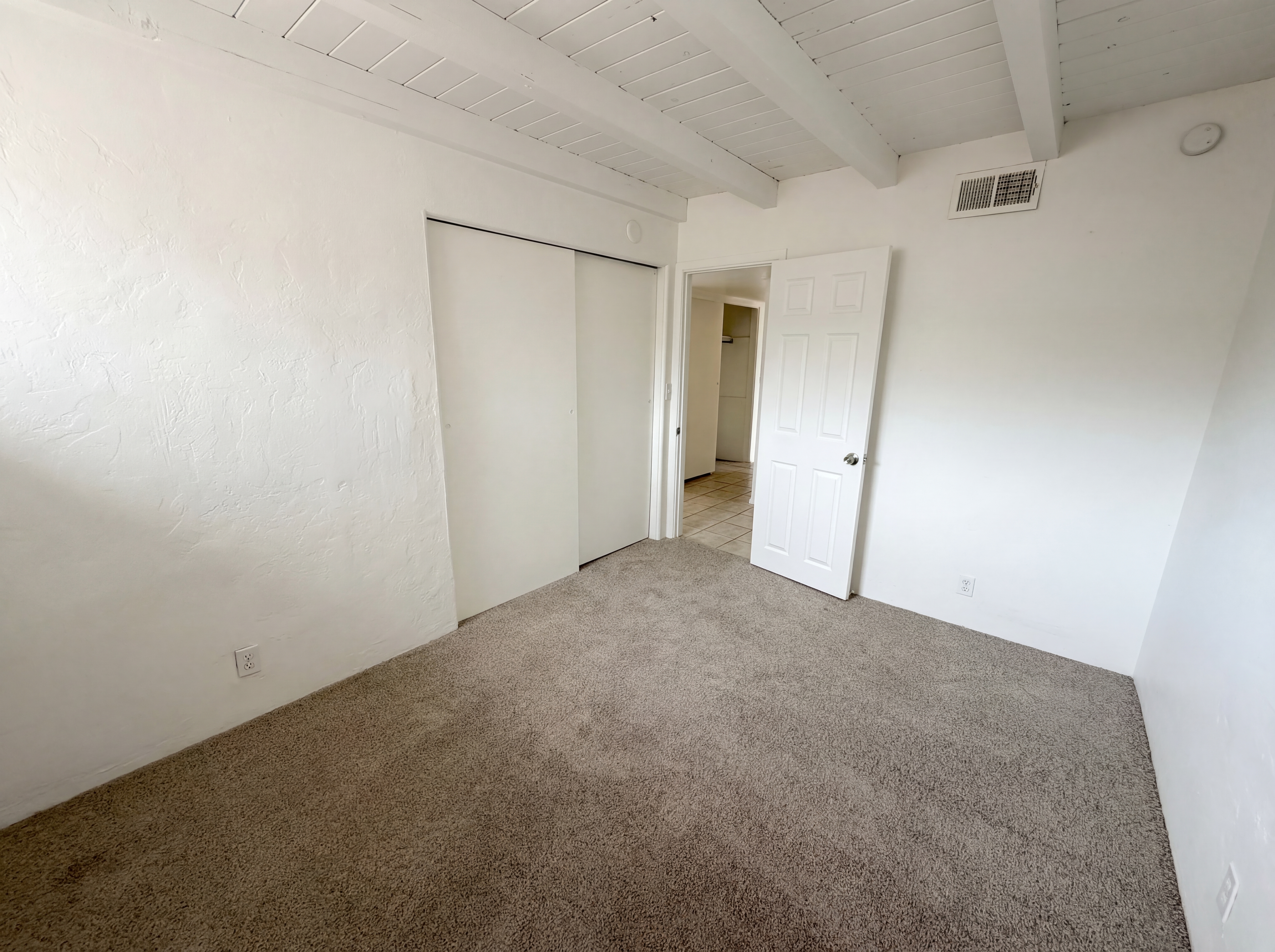 Photo 7 of 19 of 5211 E 20th St, Tucson, AZ