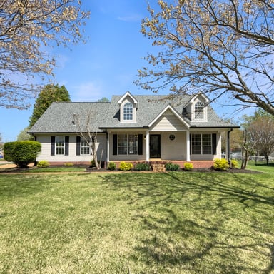Property photo 1 of 104 Hunterwood Dr